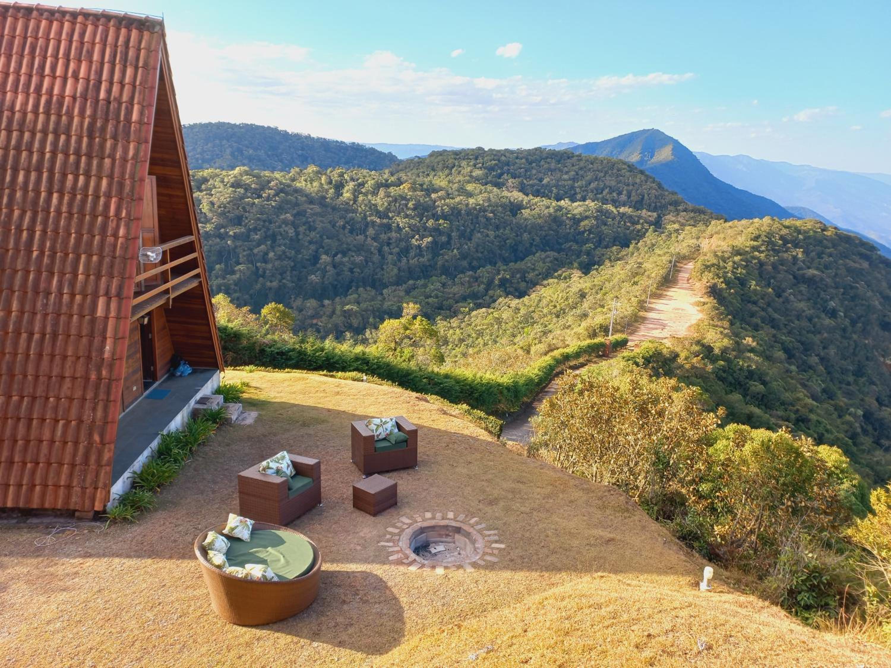 Mirante 45 - O Chalé mais alto do Brasil, localizado a 24km de Campos do Jordão