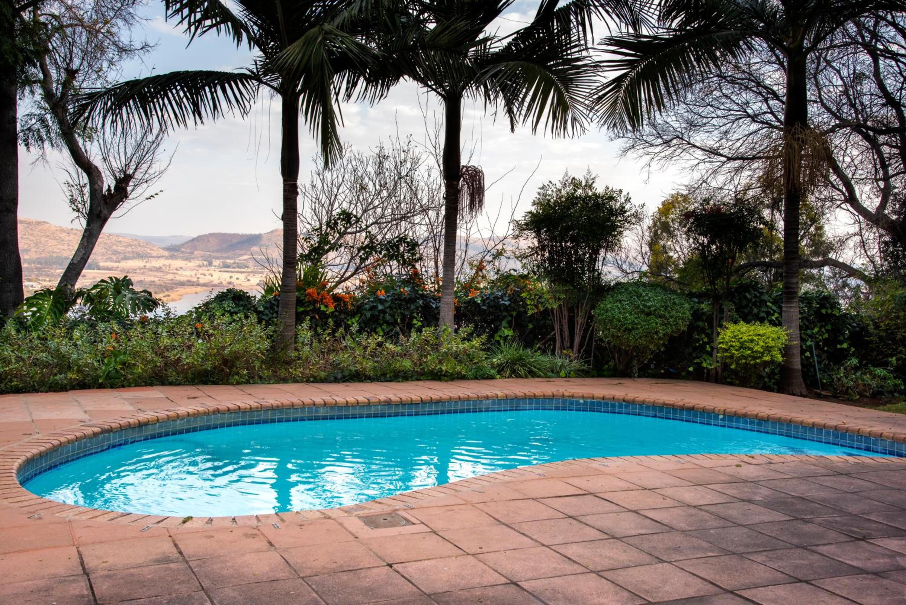 Vintage Serene Villa view 3