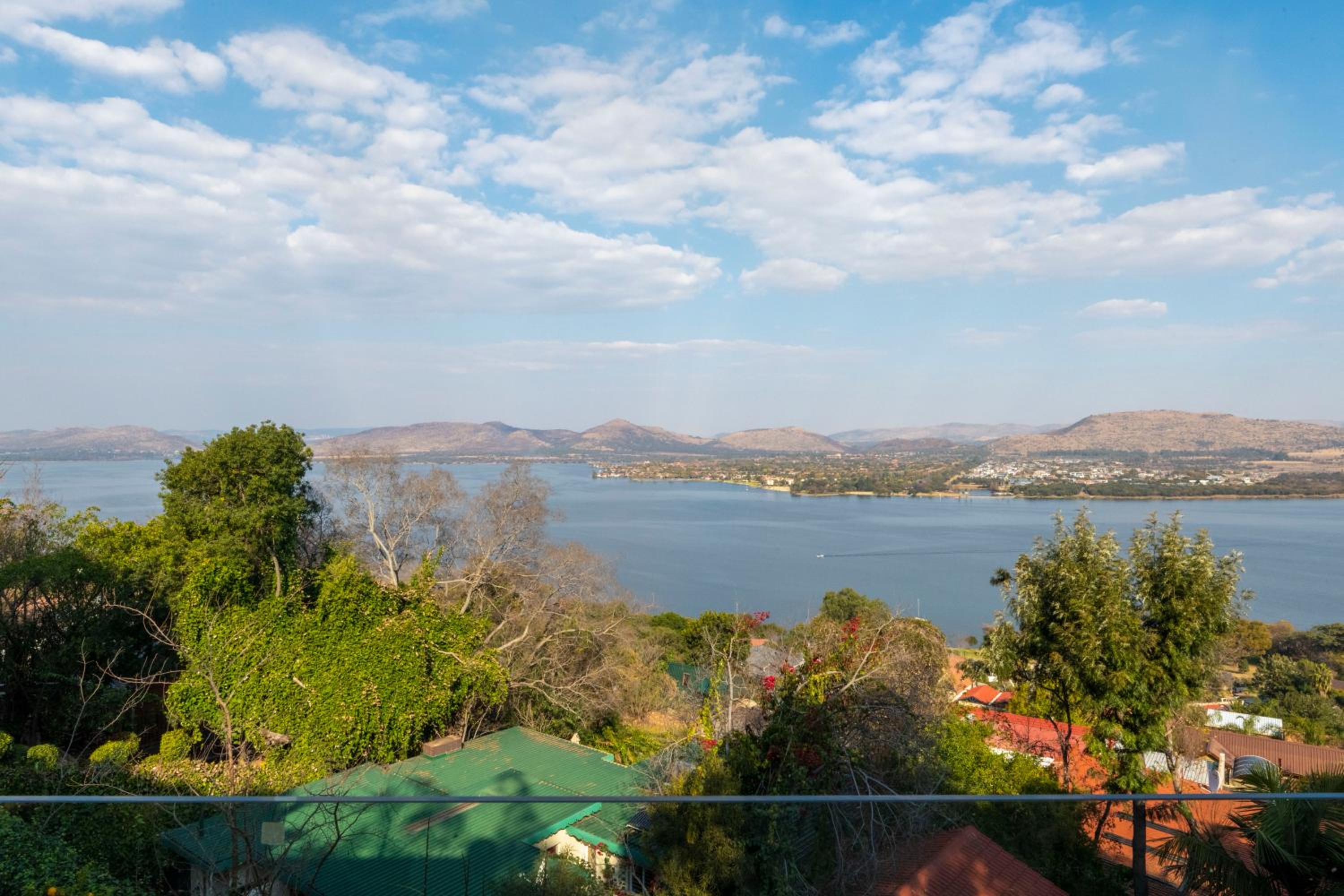 Vintage Serene Villa view 2