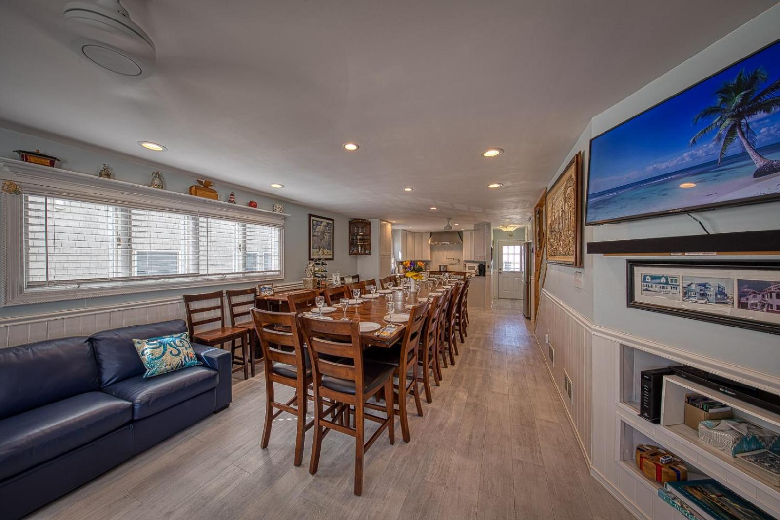Beach House Retreats 6-just 30 Steps from the Beach with Rooftop Hot Tub and Gourmet Kitchen view 2