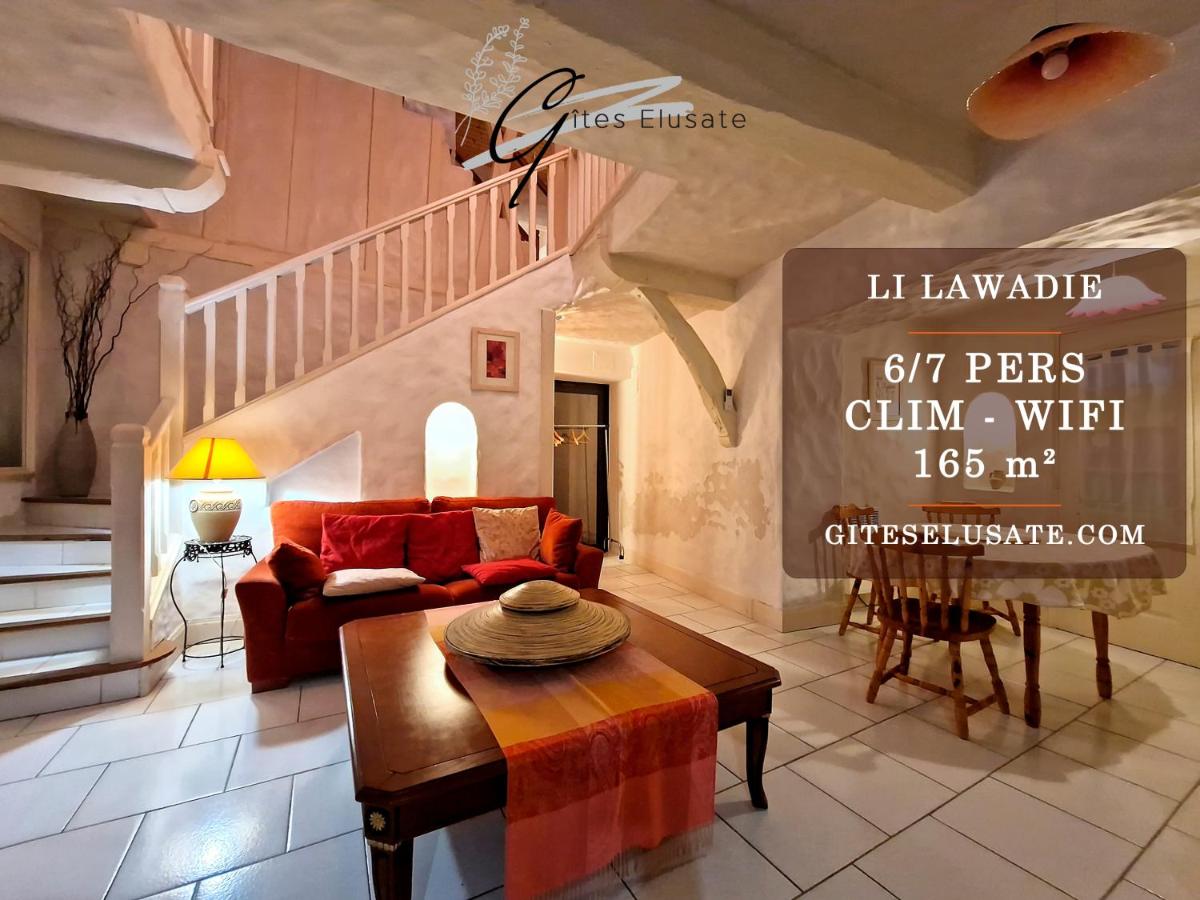 Gîtes Elusate view 2