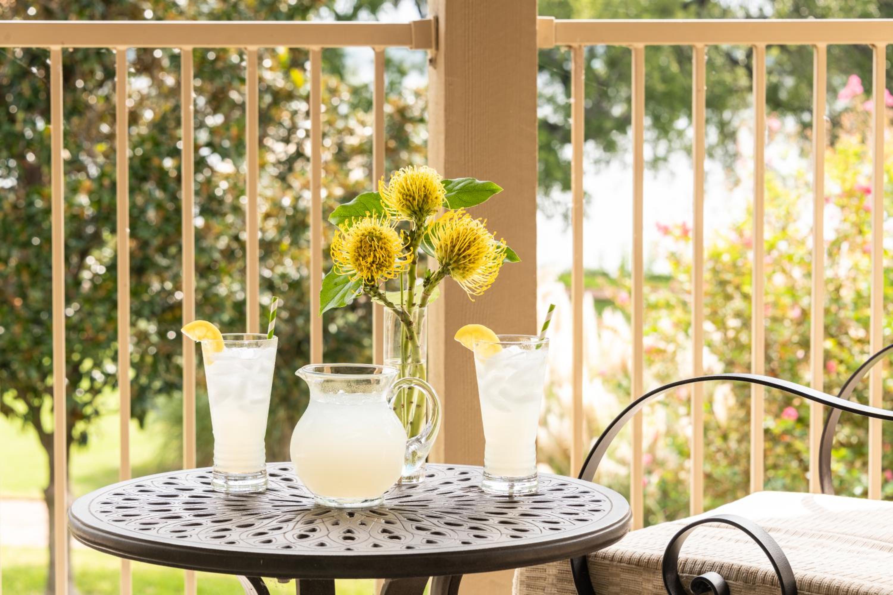 Inn on Lake Granbury a Boutique Hotel