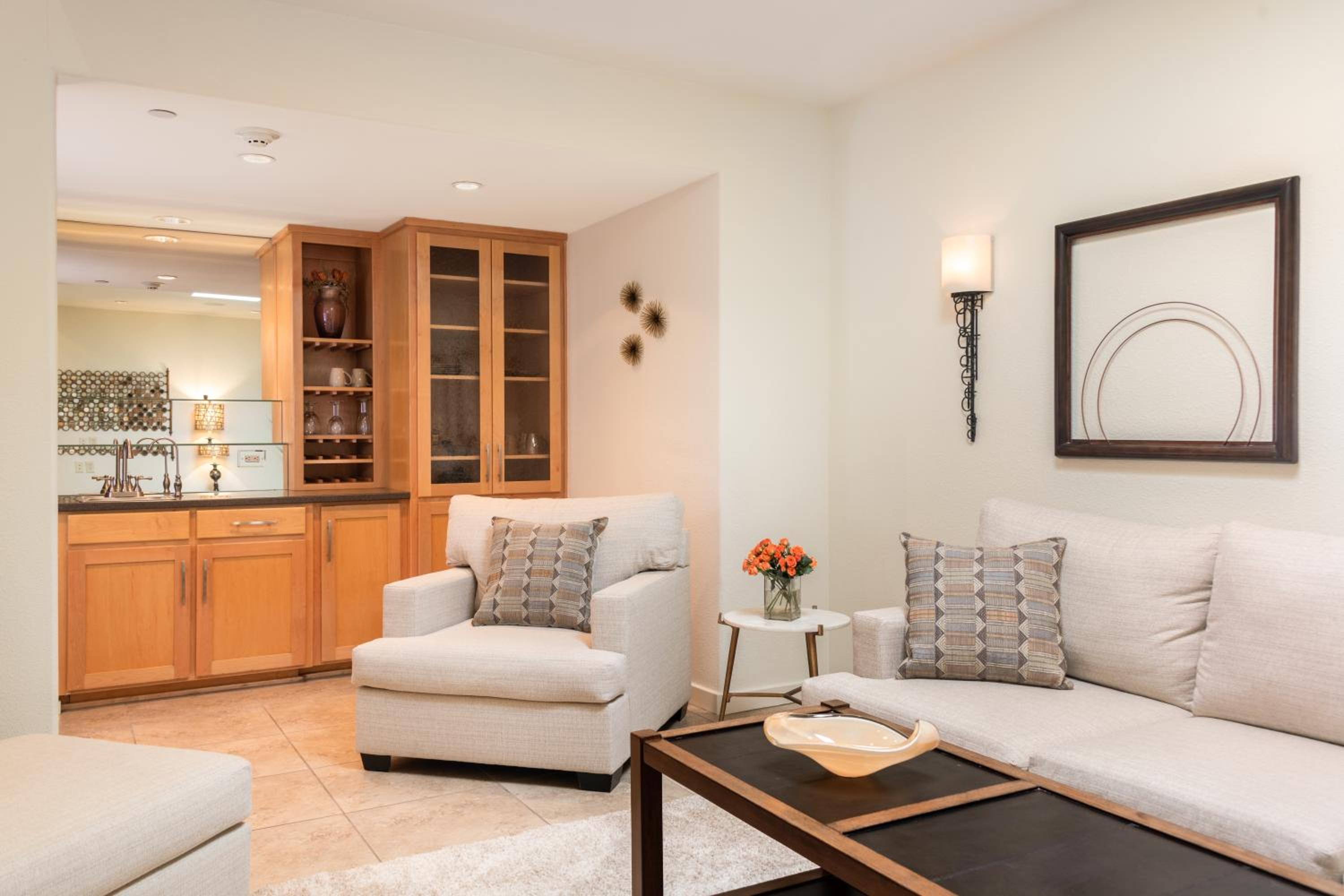 Inn on Lake Granbury a Boutique Hotel