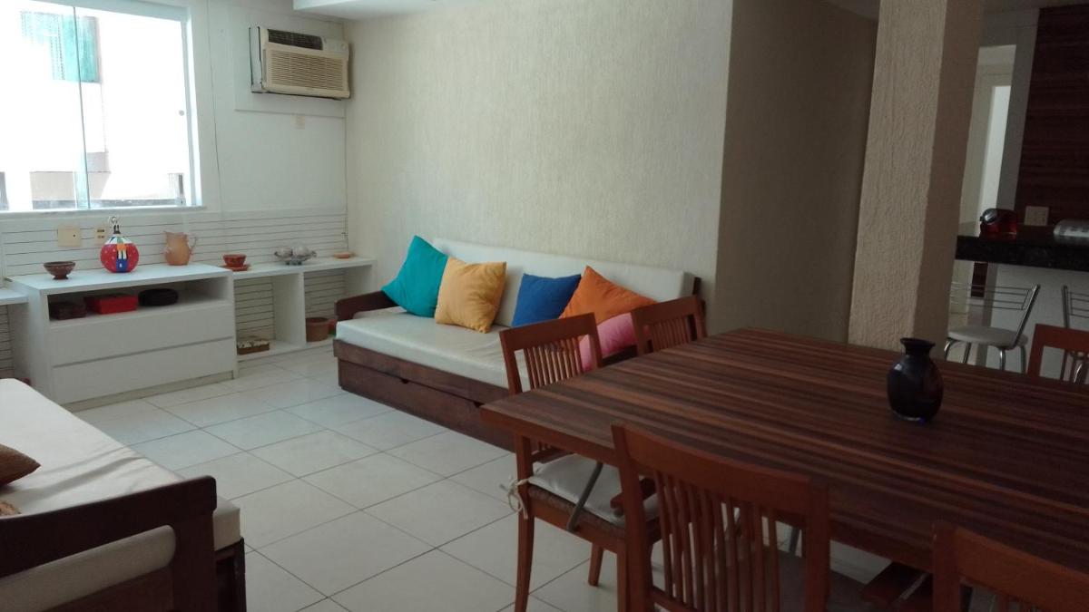 Lindo apartamento 50m da Praia do Forte view 2