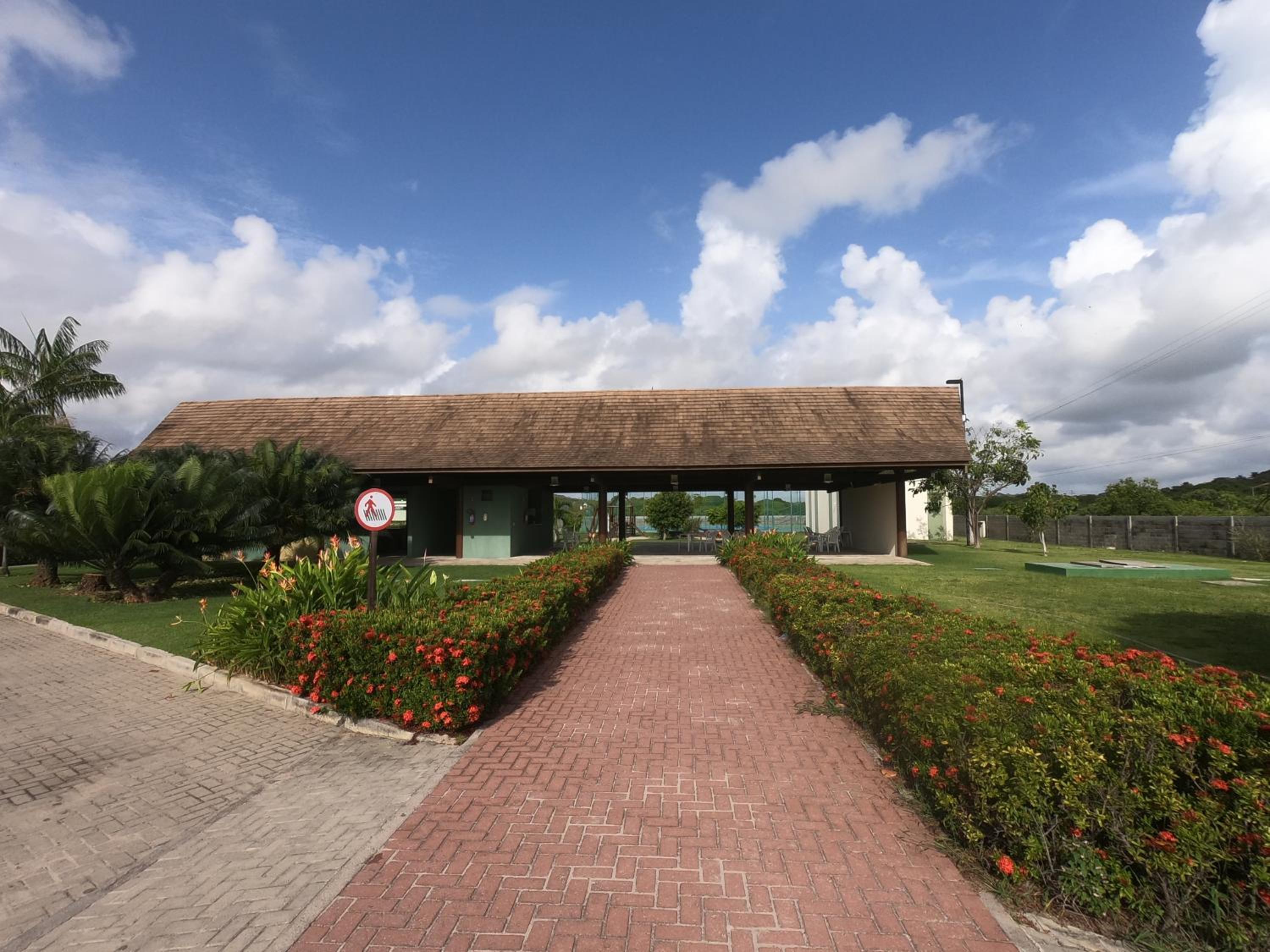 Carneiros Beach Resort 315 E