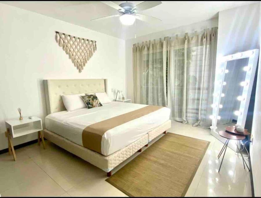 Departamento en el centro de Playa del Carmen excelente ubicación internet fibra óptica view 5
