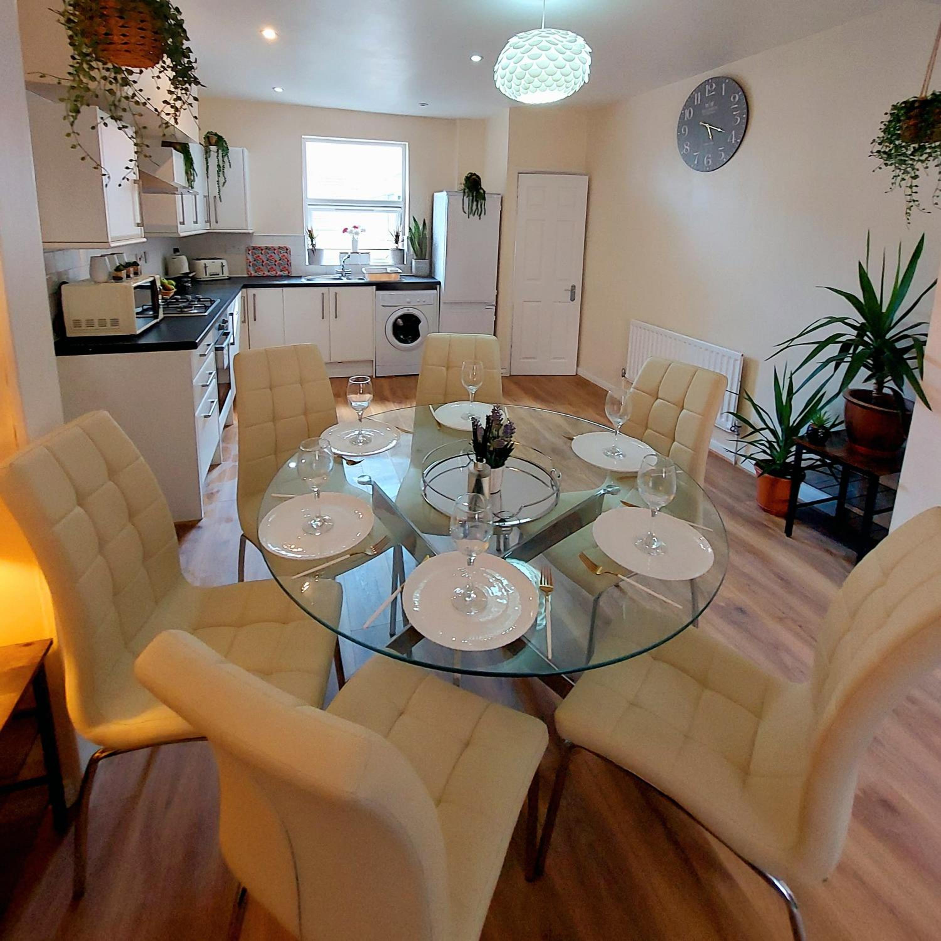 Elegant and central two bedrooms house