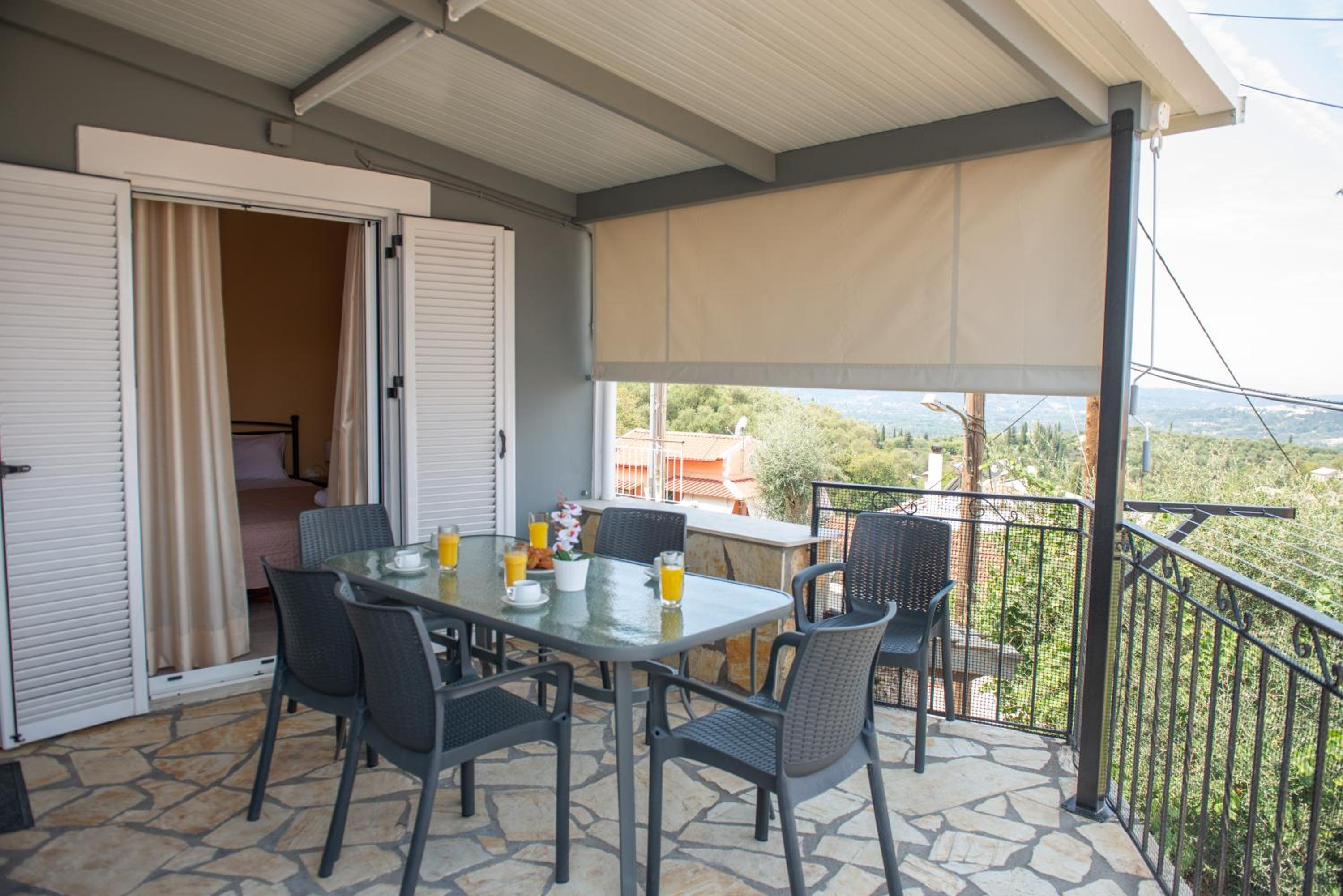 Villa Kondraki
