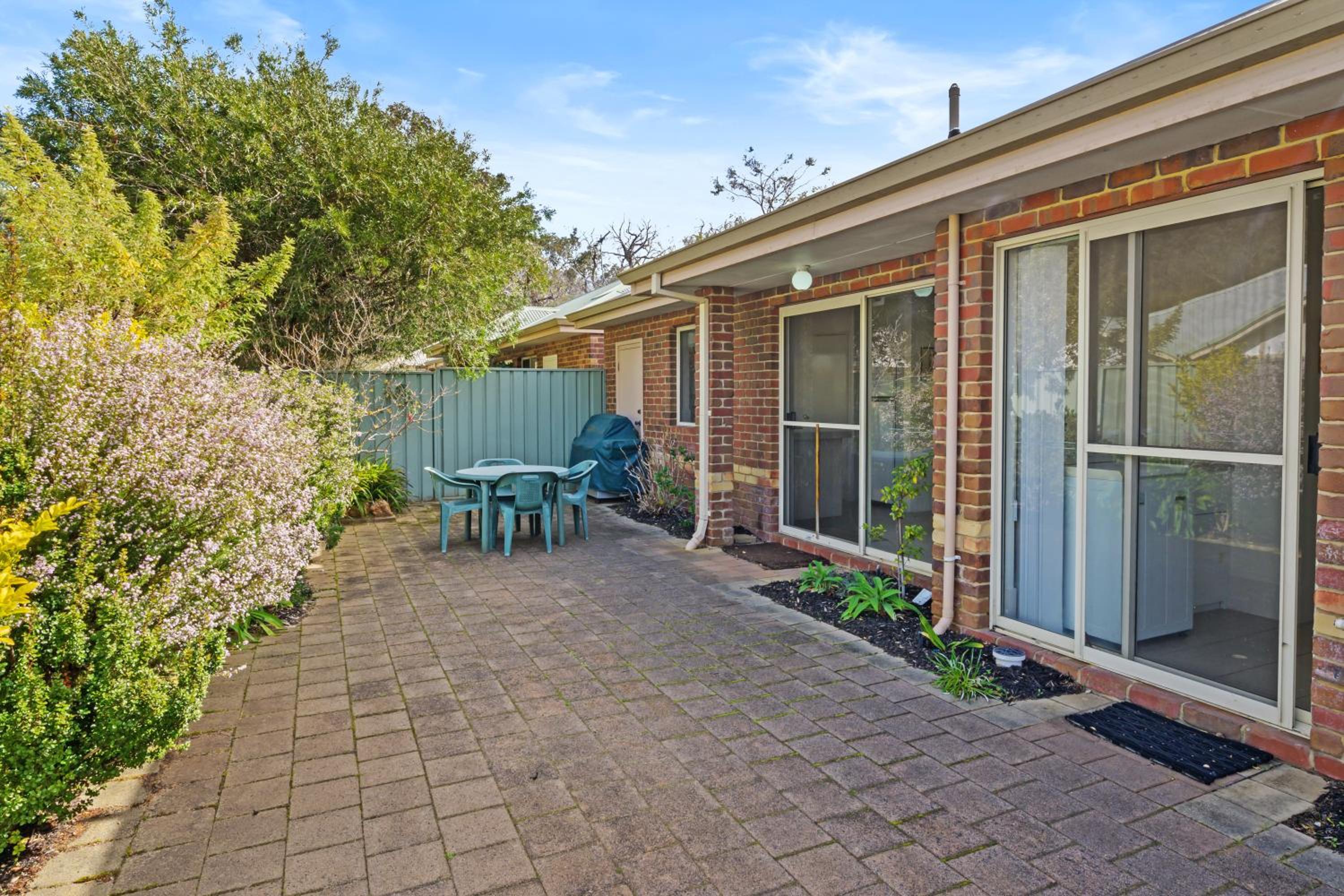 Prowse Pad