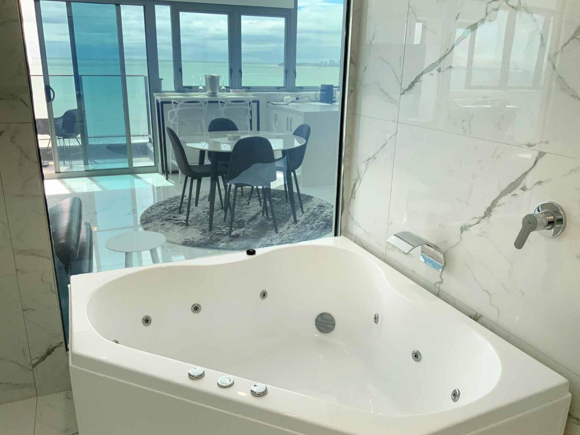 Beachfront Towers, photo 44