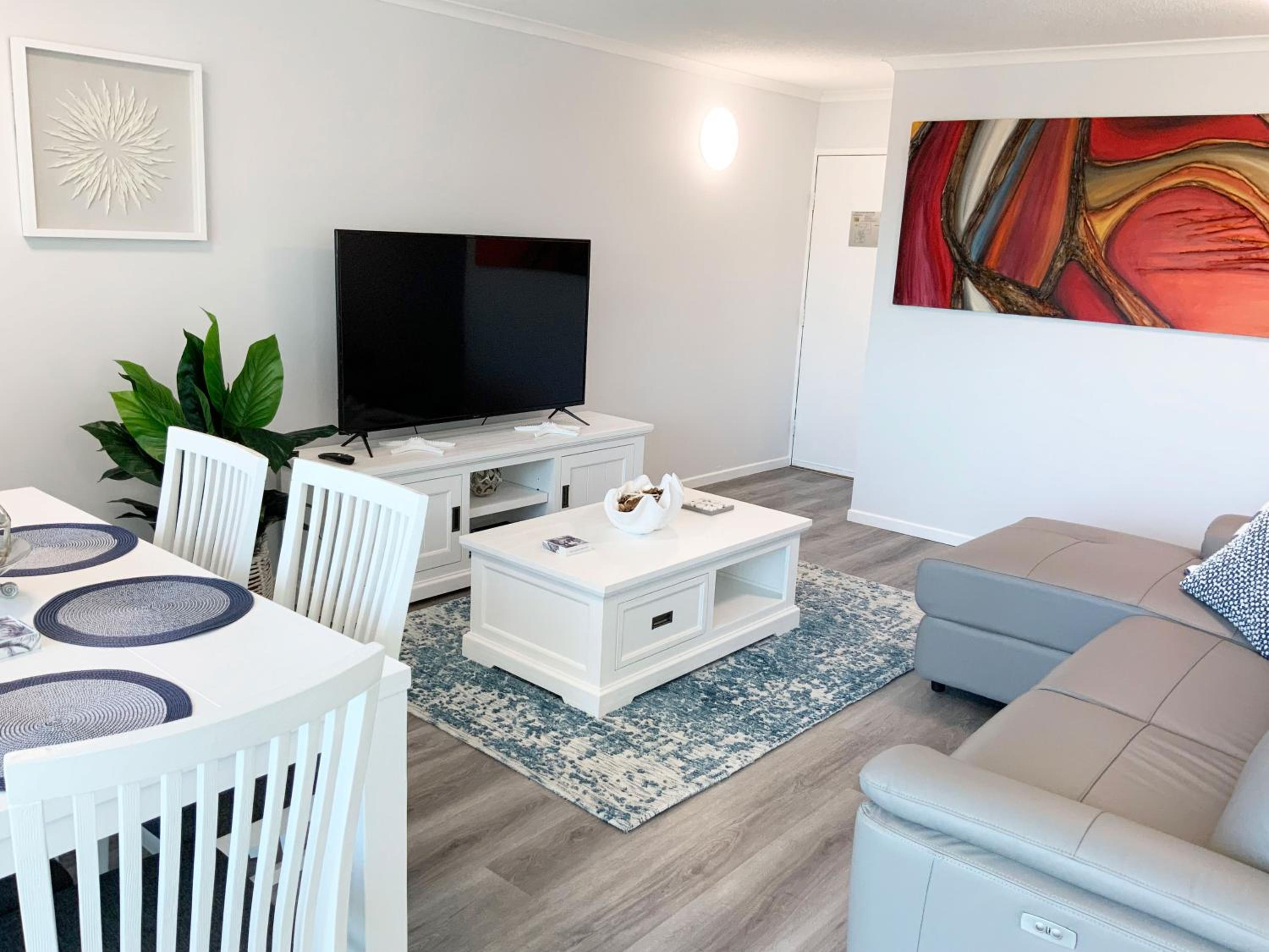 Beachfront Towers, photo 35