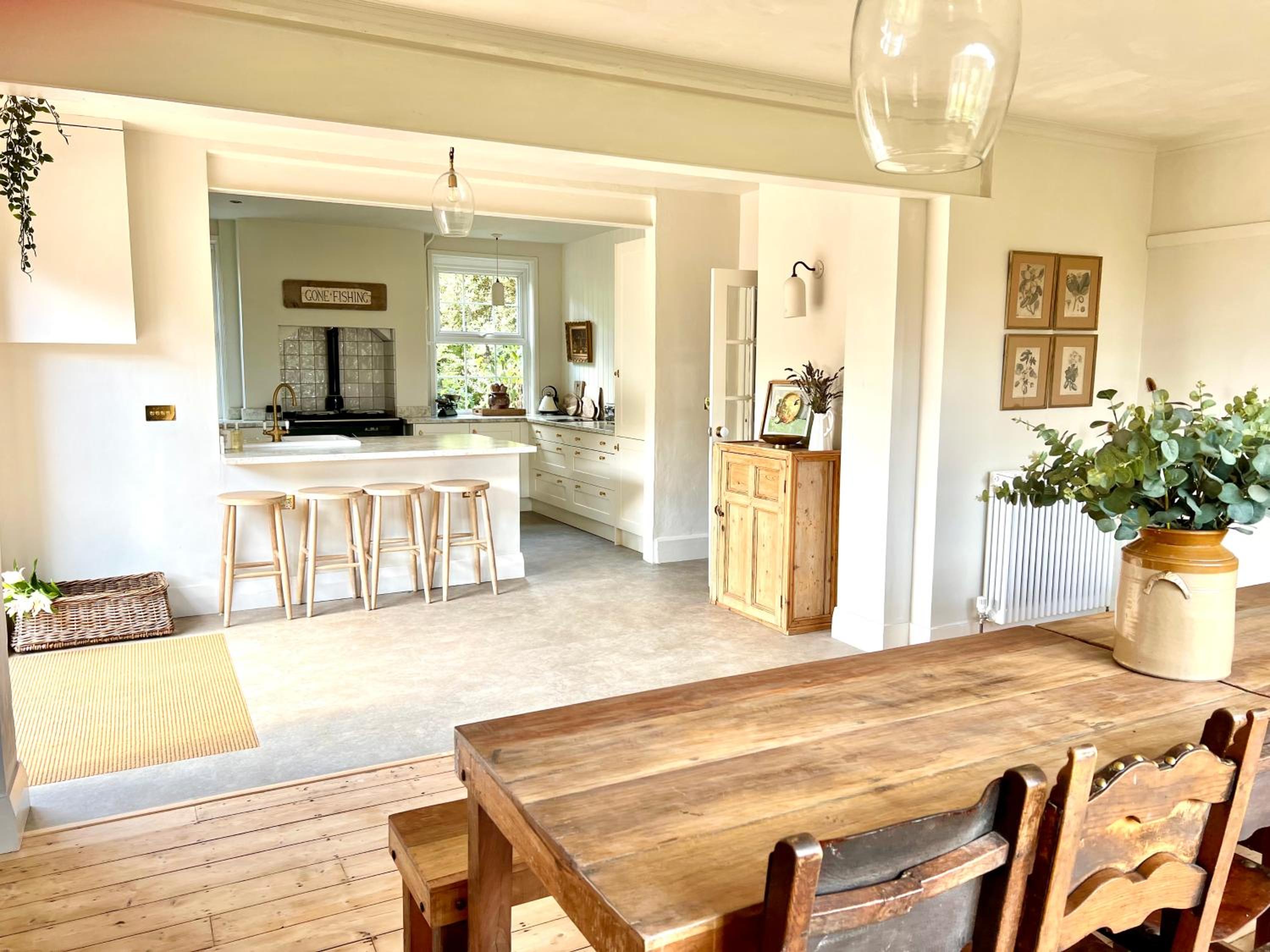 Highview House Norfolk Coast - seaviews, beach, hot tub view 4