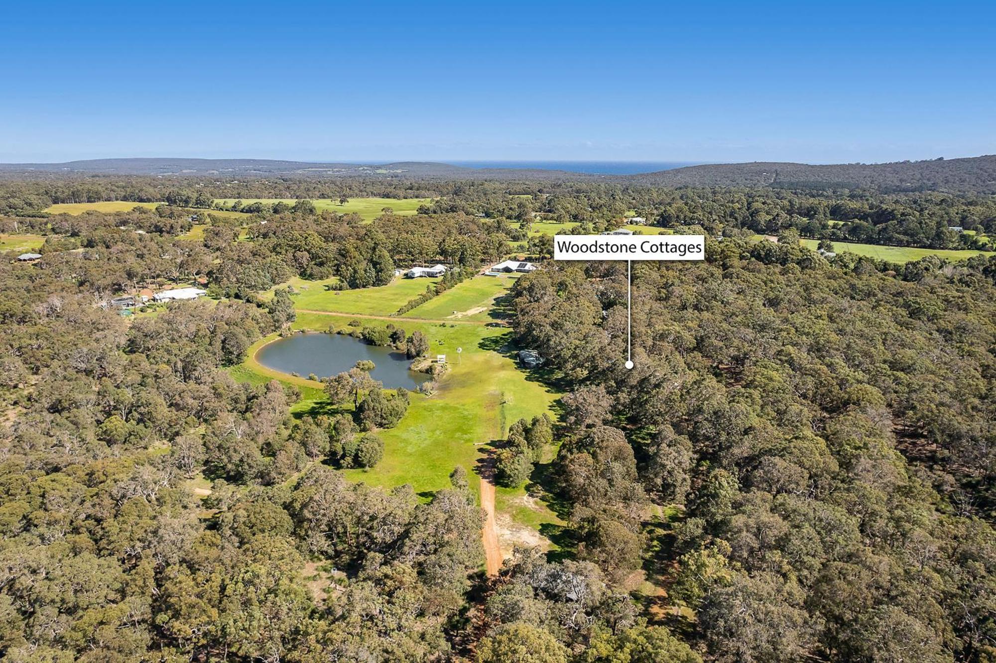 Grasstree Cottage - Woodstone Estate