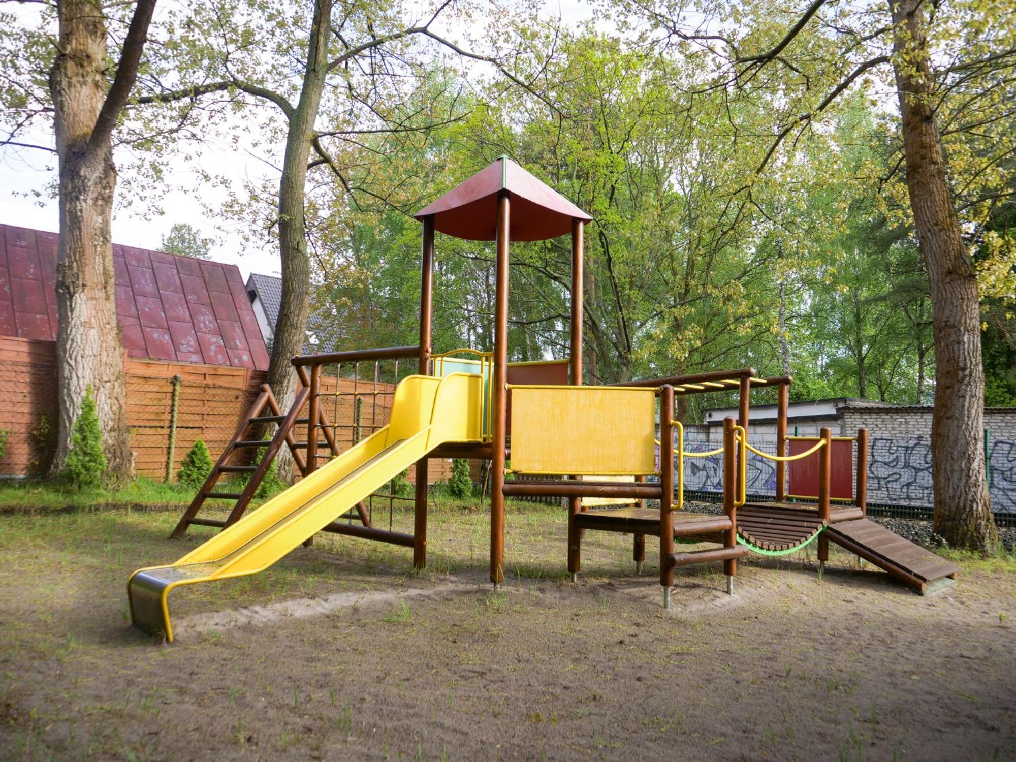 children's play area