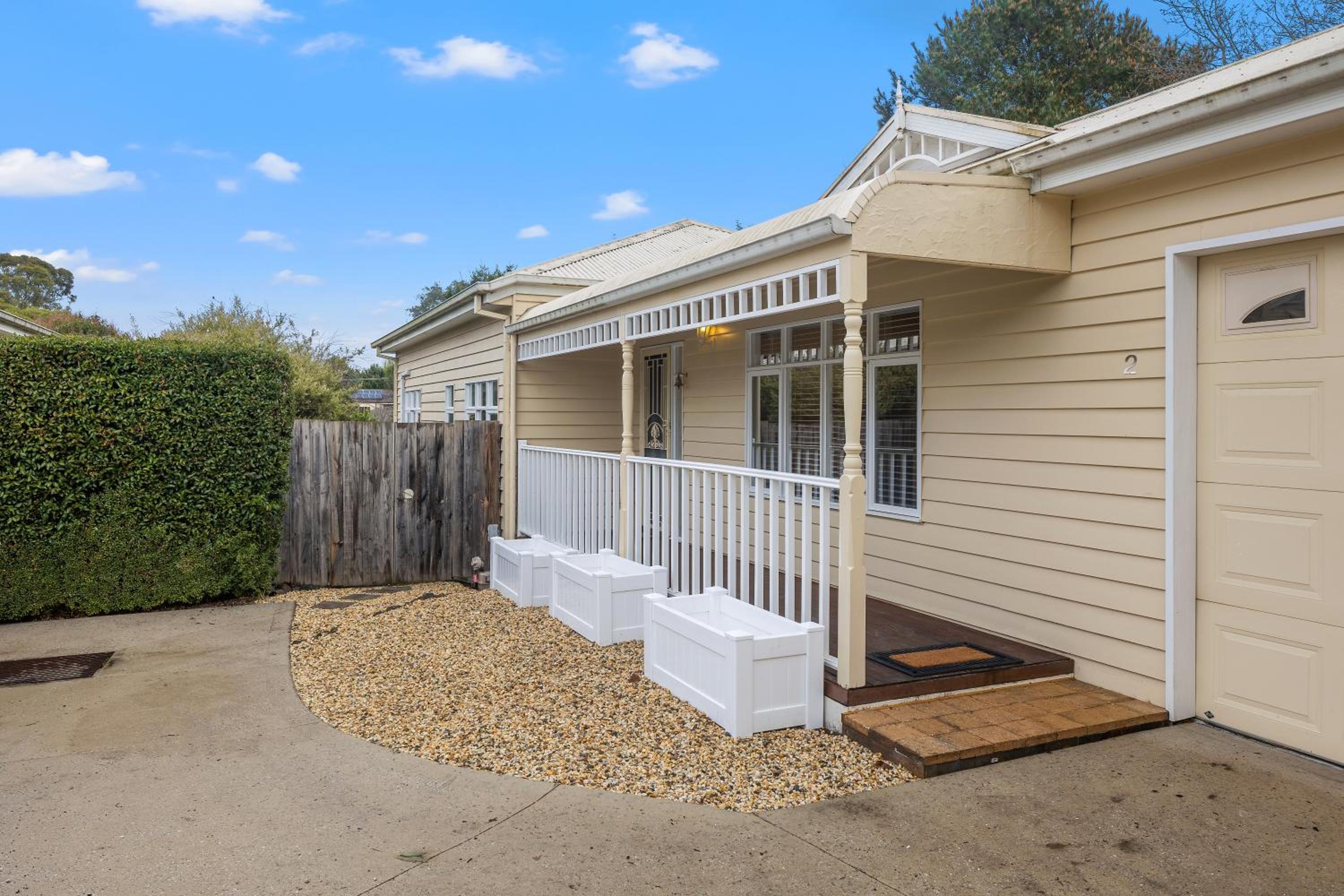 Yarra Gables