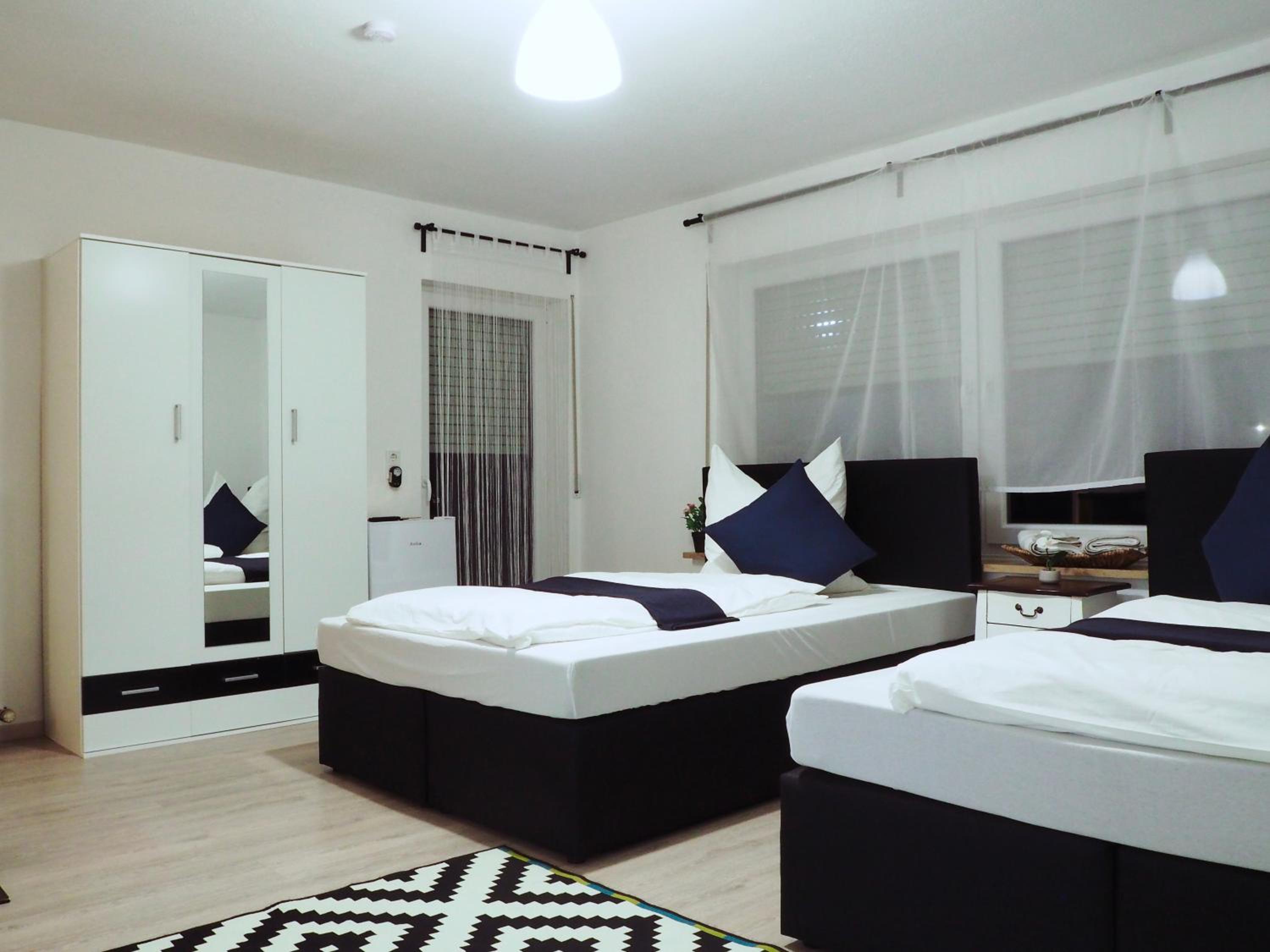 Villa Natur Monteur & Ferienwohnung mit WLAN & PARKPLATZ