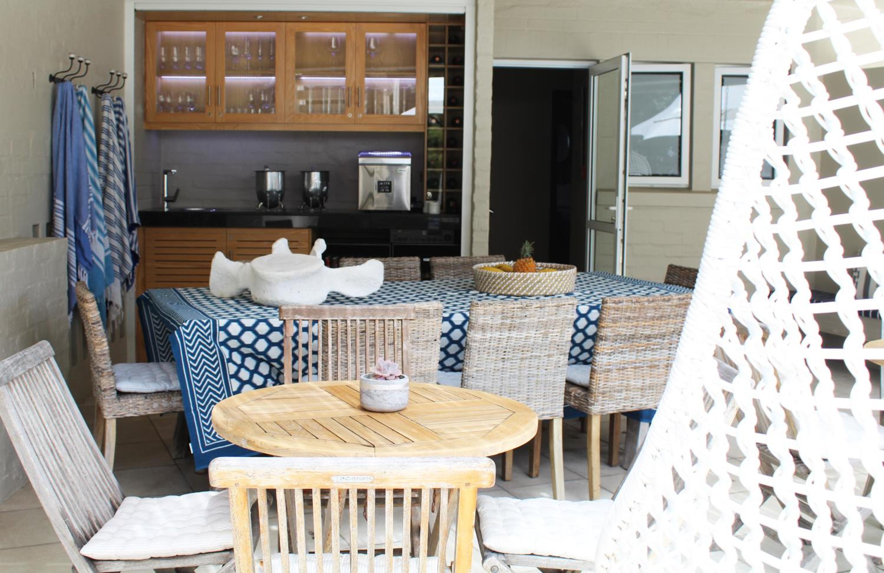 Abalone Guest Lodge