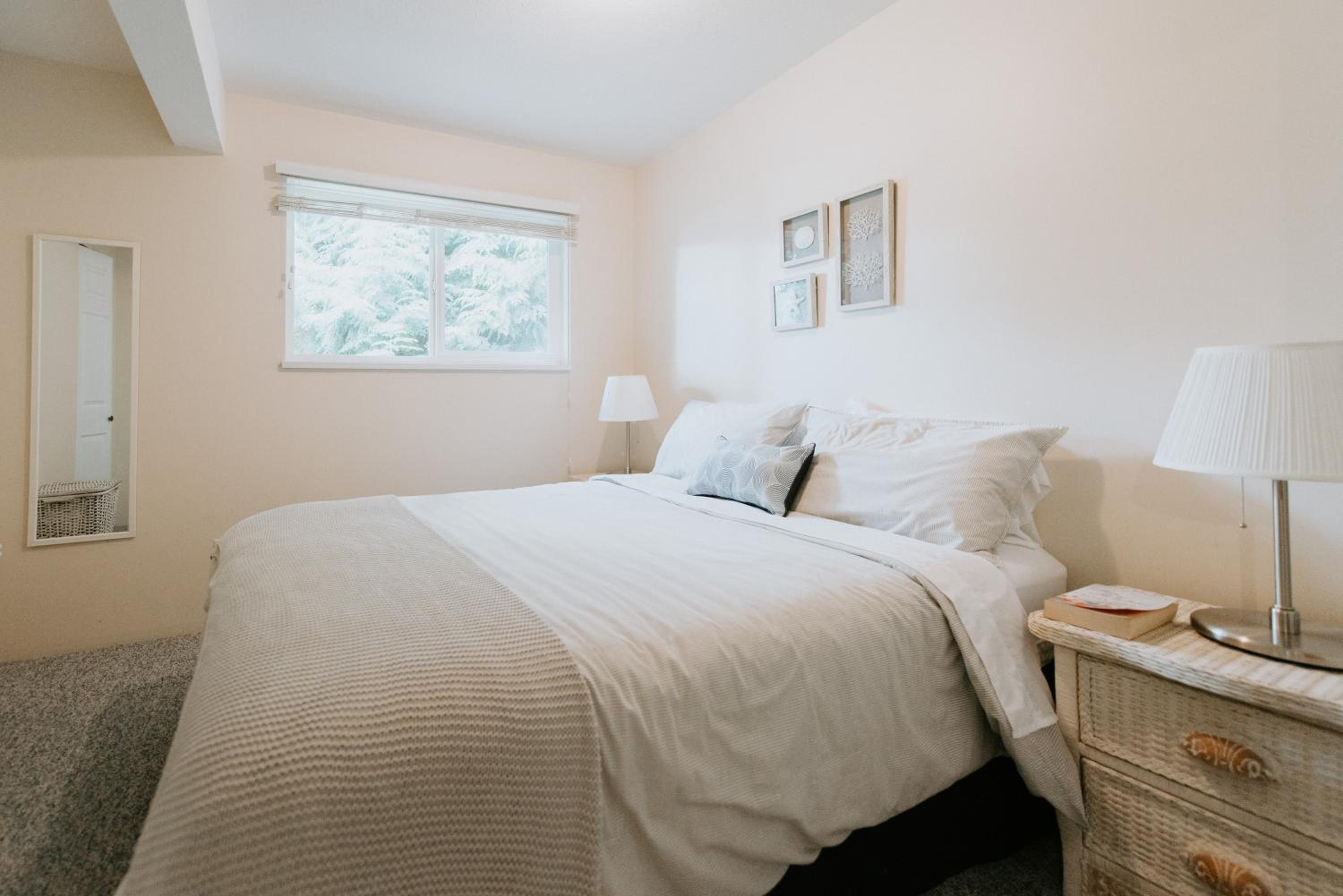 Serene, Tranquil, Oasis with stunning ocean views of Pender Harbour