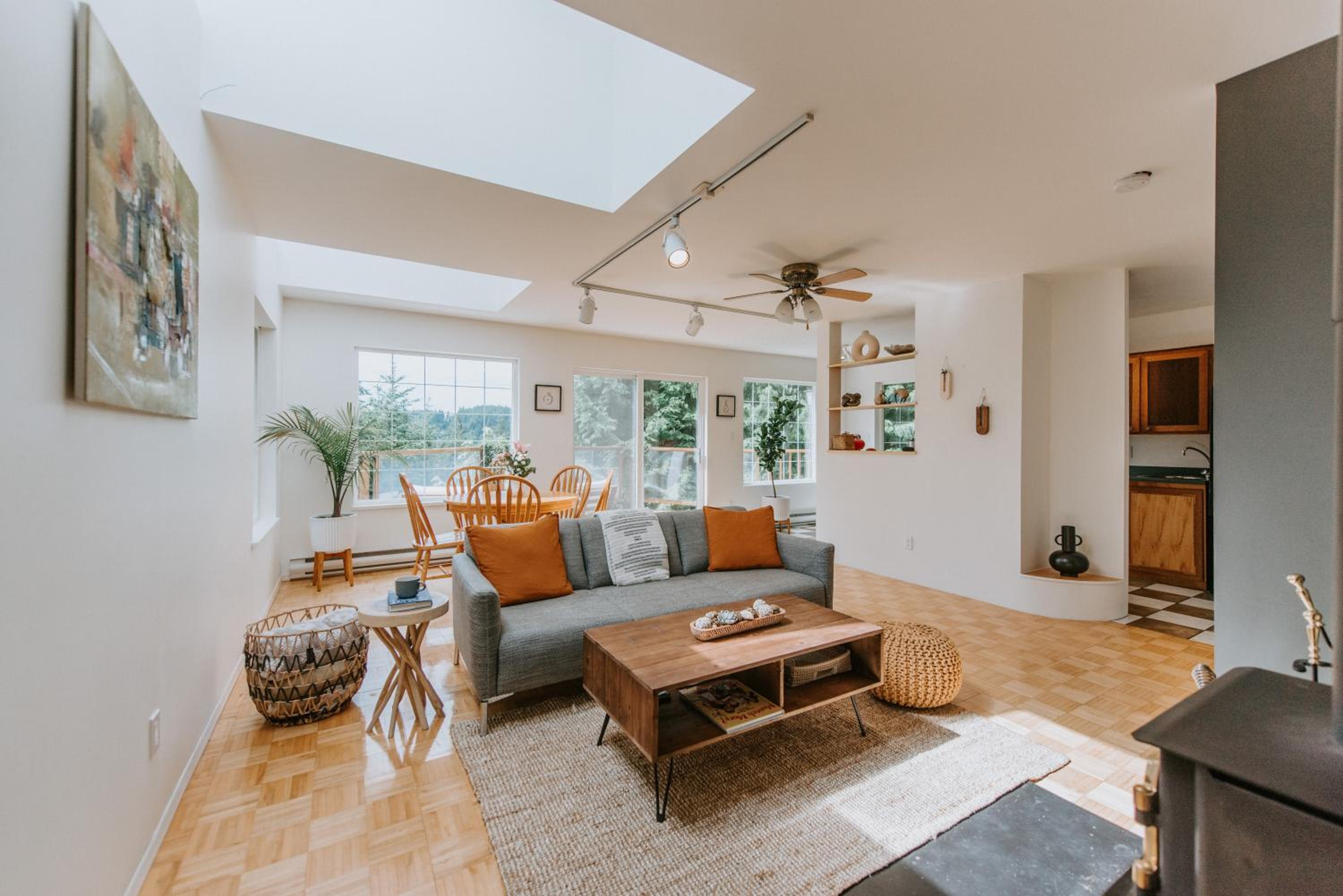 Serene, Tranquil, Oasis with stunning ocean views of Pender Harbour