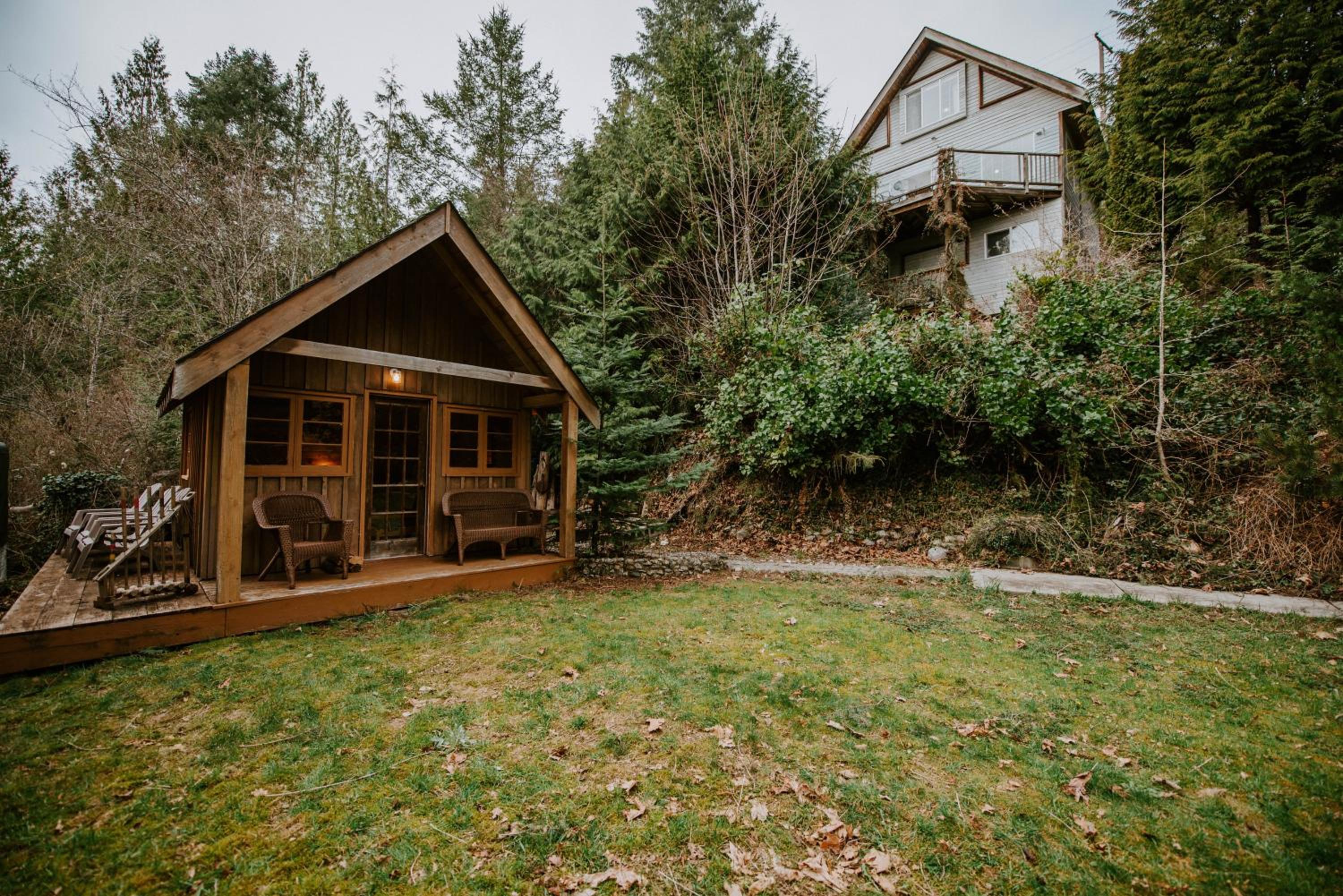 Serene, Tranquil, Oasis with stunning ocean views of Pender Harbour
