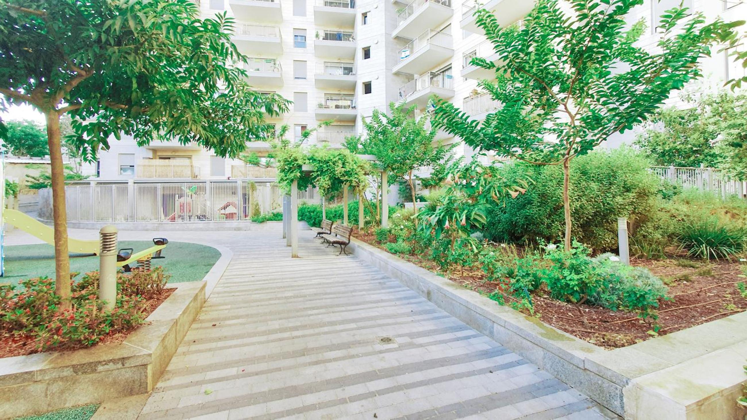 BnBIsrael apartments - Markolet Camelia view 4