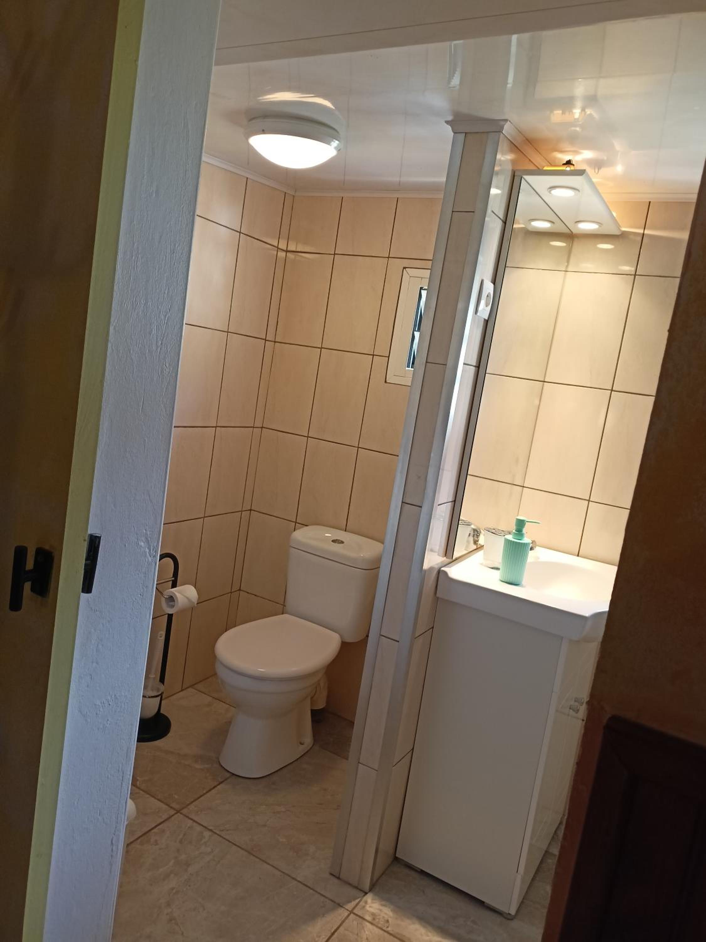 Photo 16
