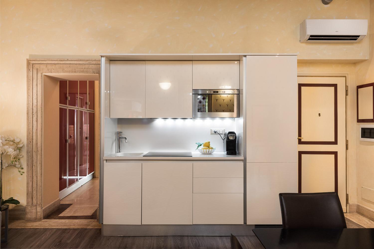 NSM 71VIADELCORSO Luxury Home