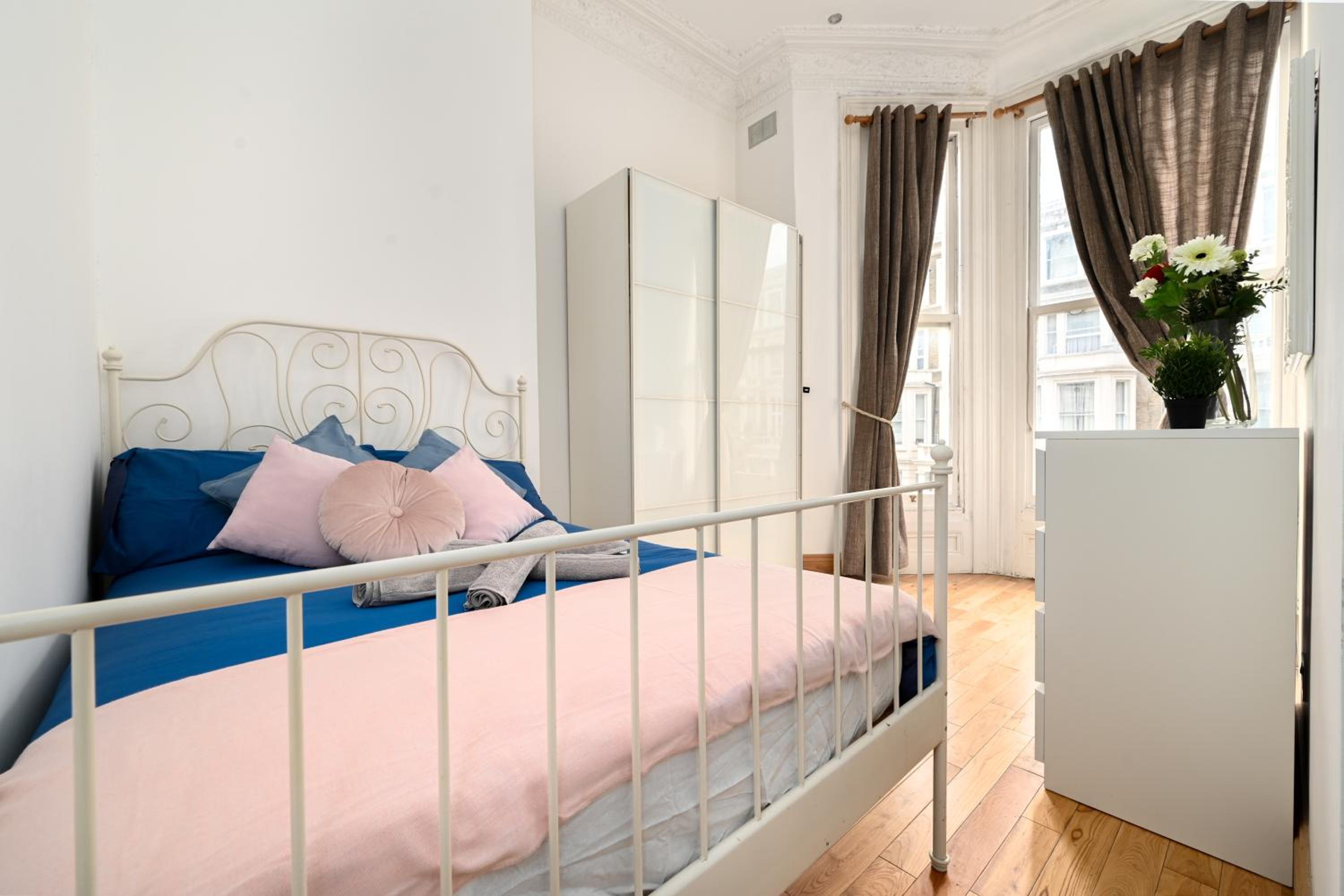 Imperial Earls Court Apartments