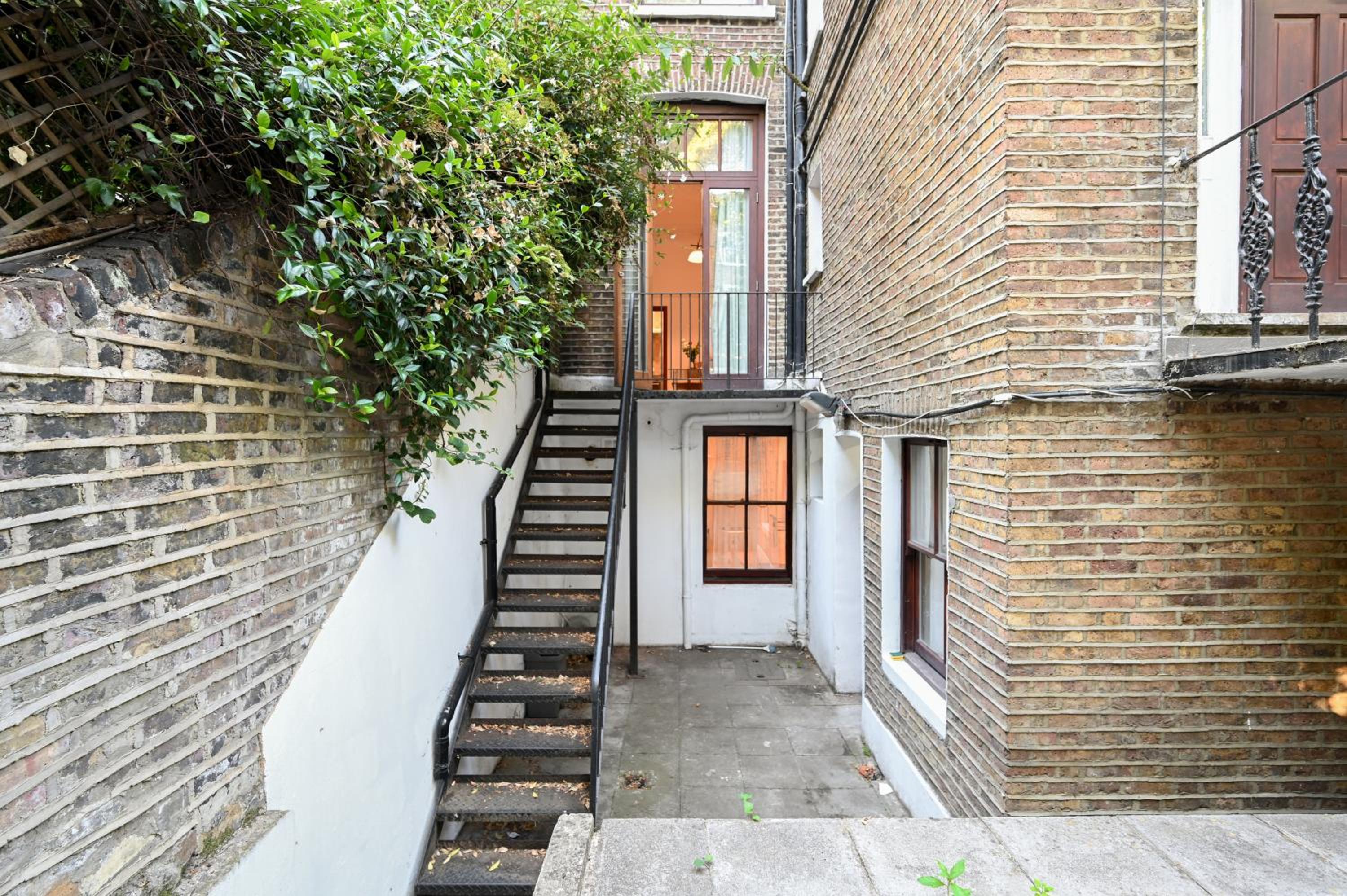 Imperial Earls Court Apartments