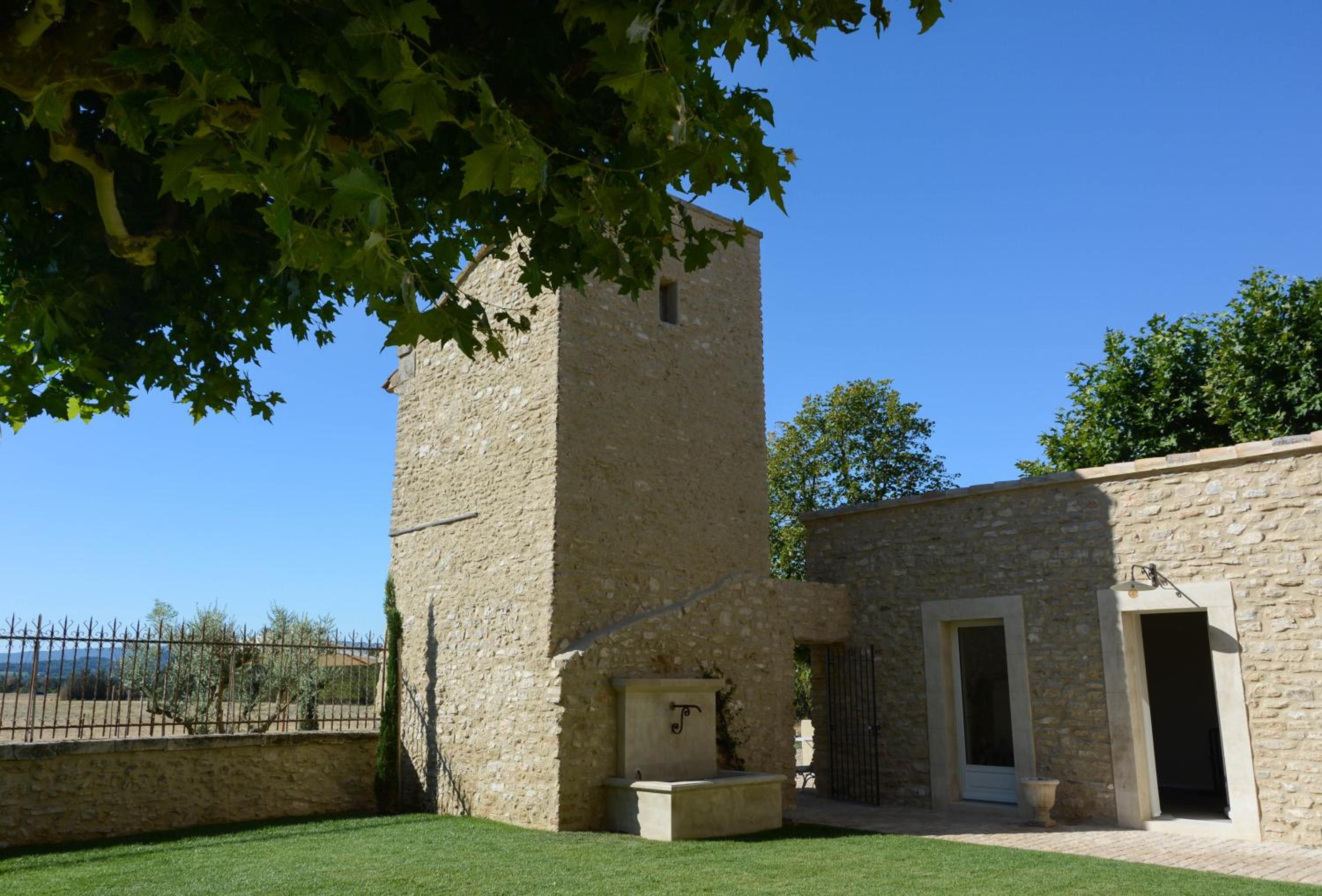 Photo 11