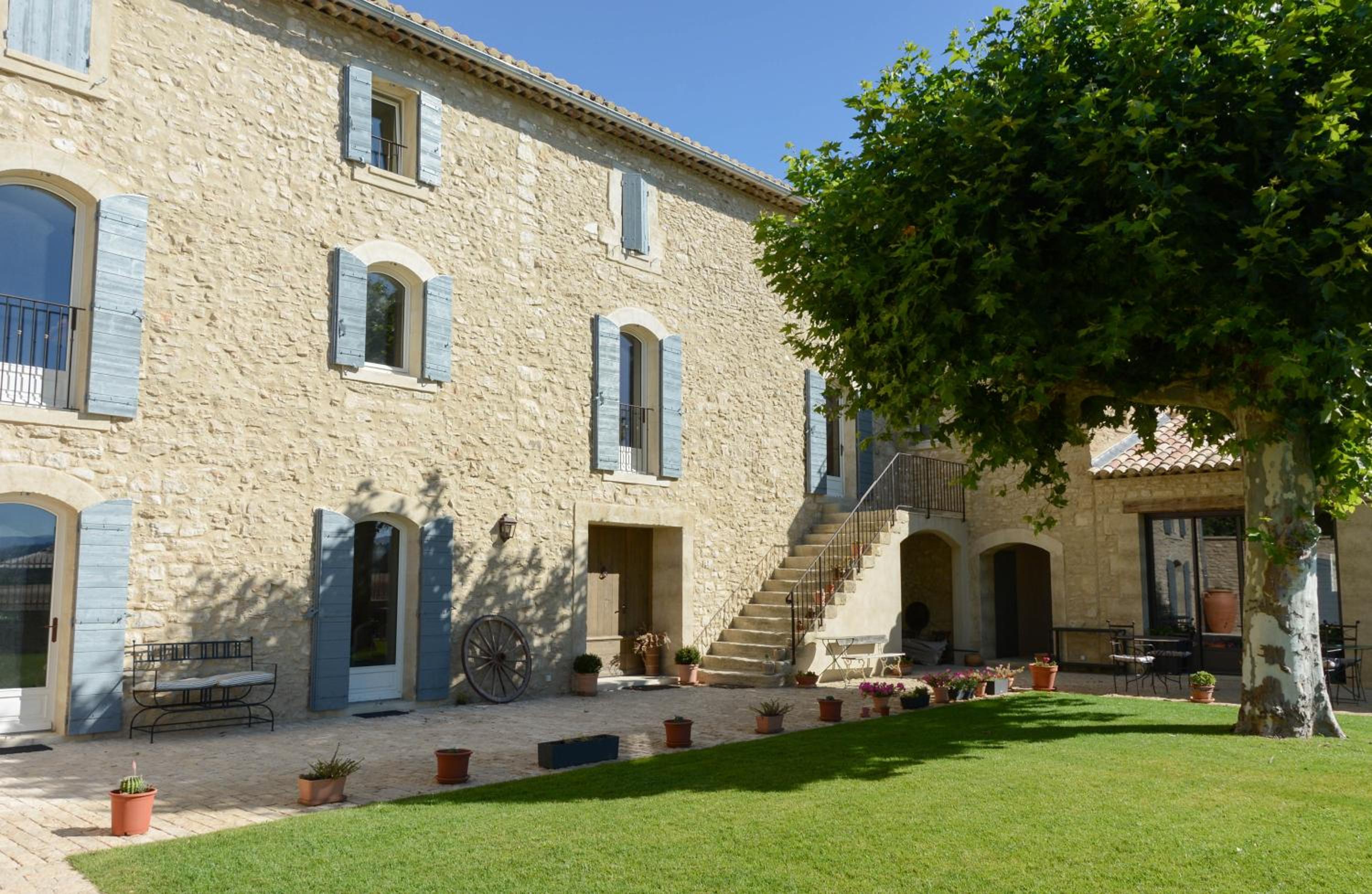 La Bastide Neuve view 3