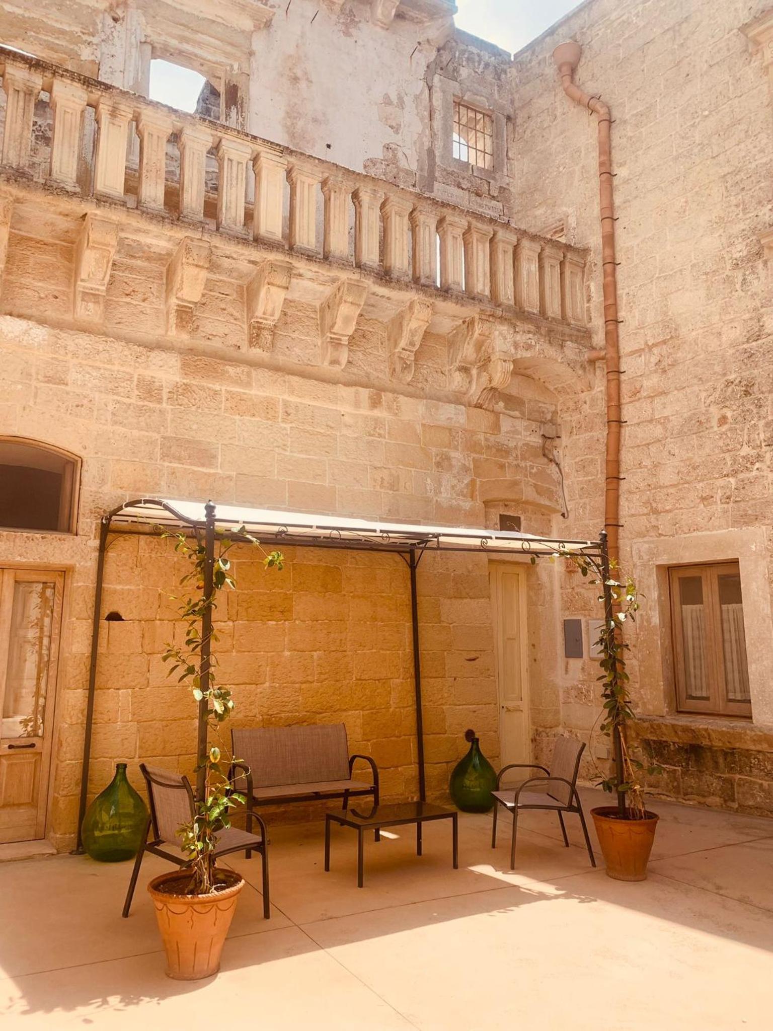 HISTORIA- Dimore Corte Chiesa