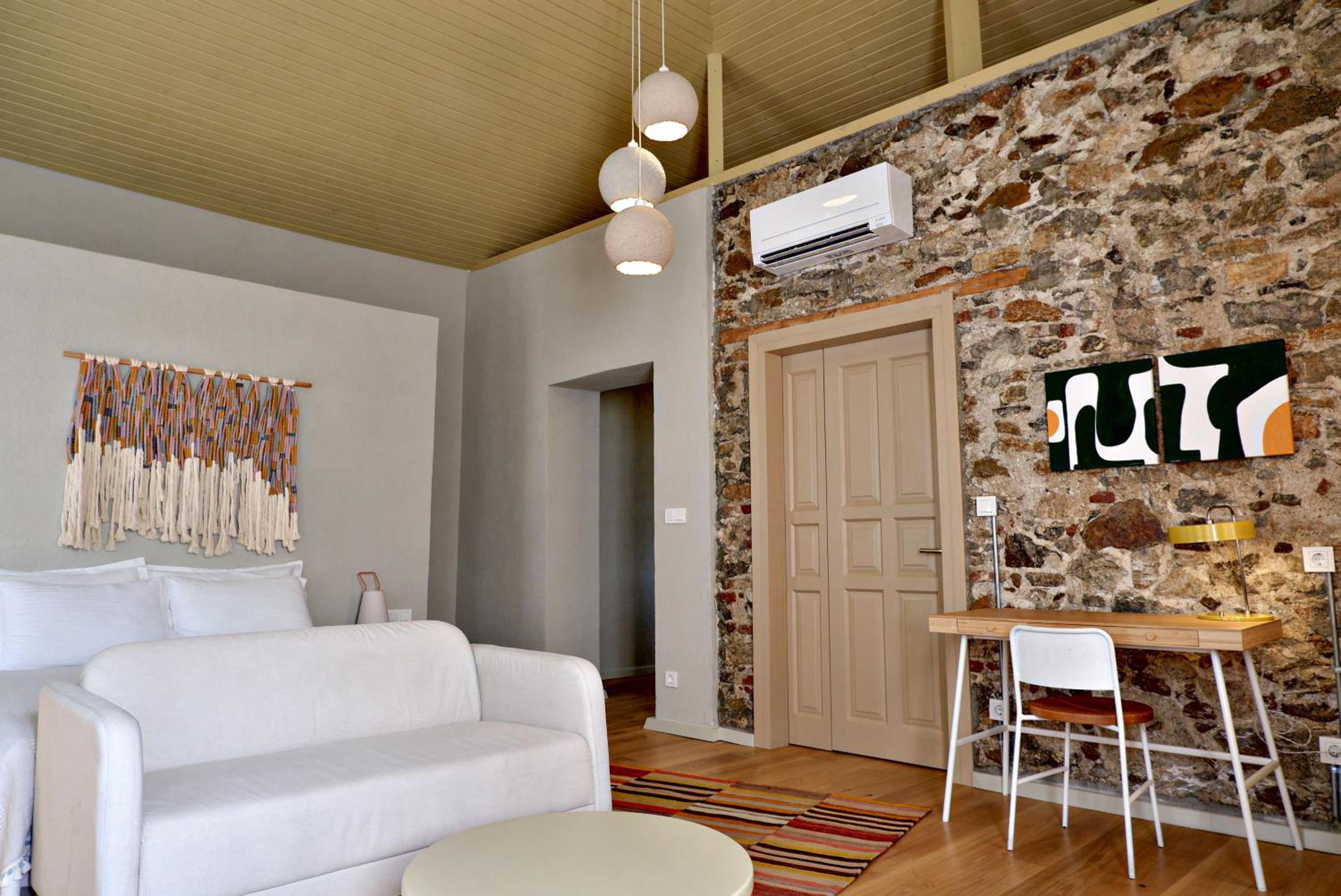 Bono Hotel Old Town - Image 153