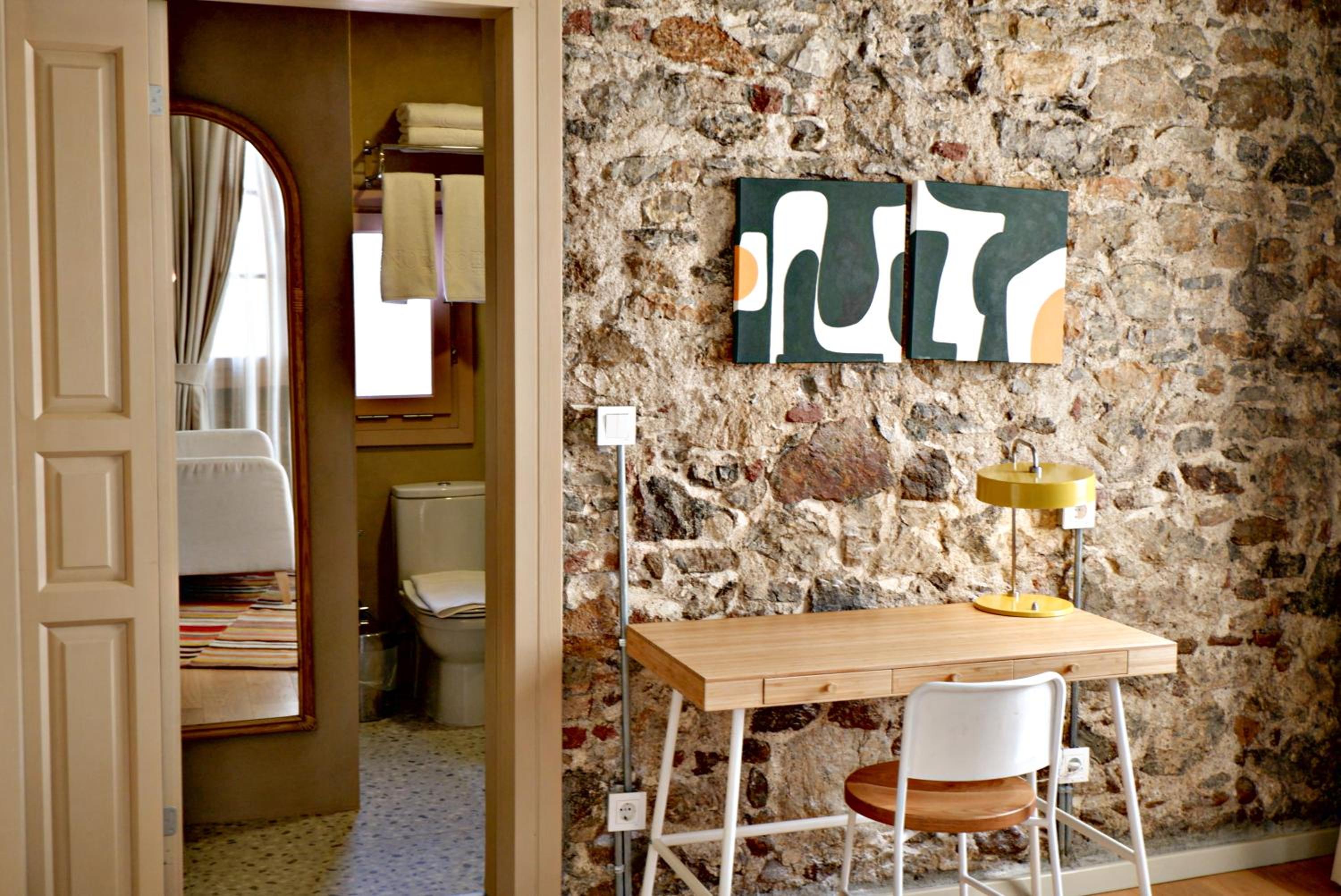 Bono Hotel Old Town - Image 154