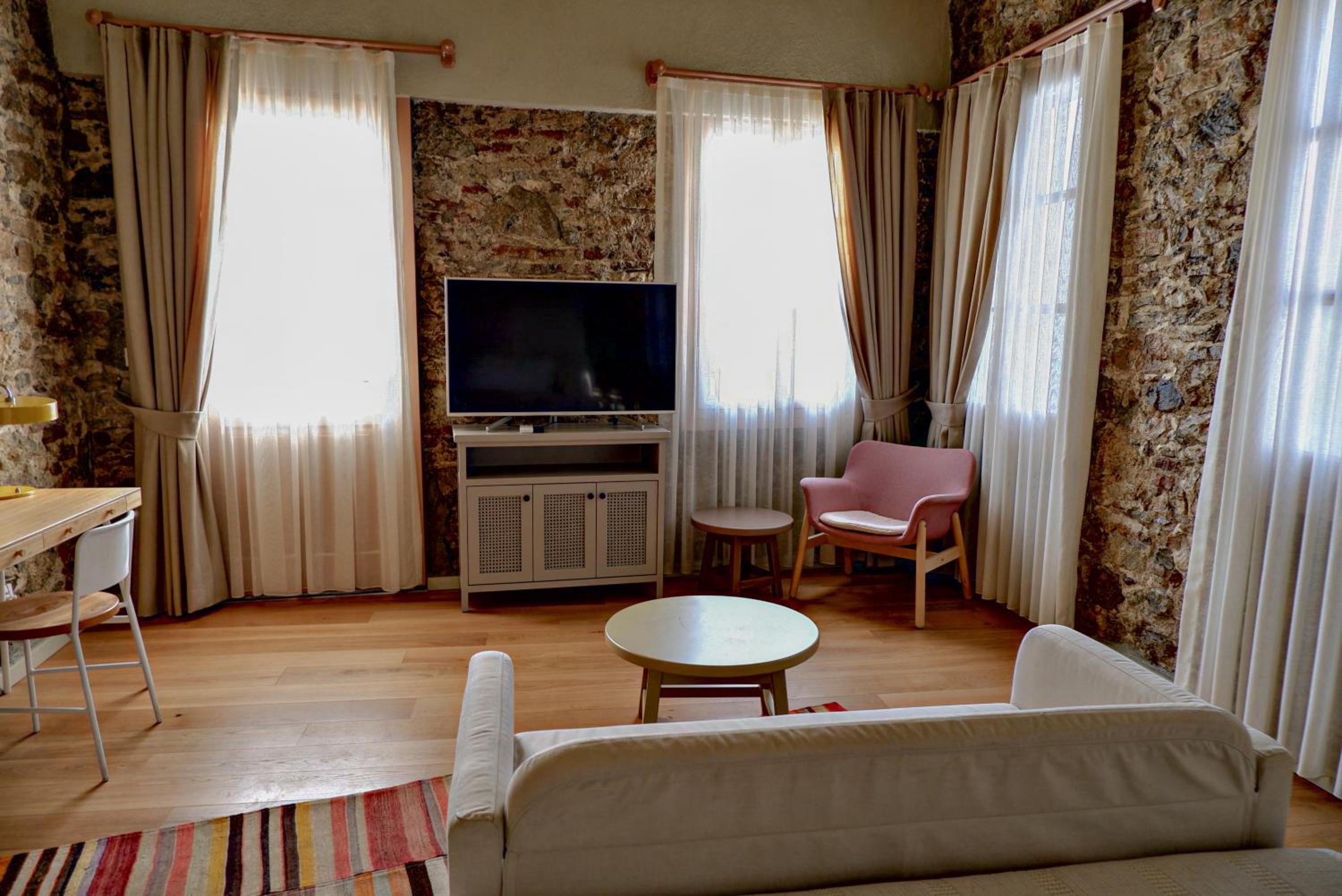Bono Hotel Old Town - Image 160