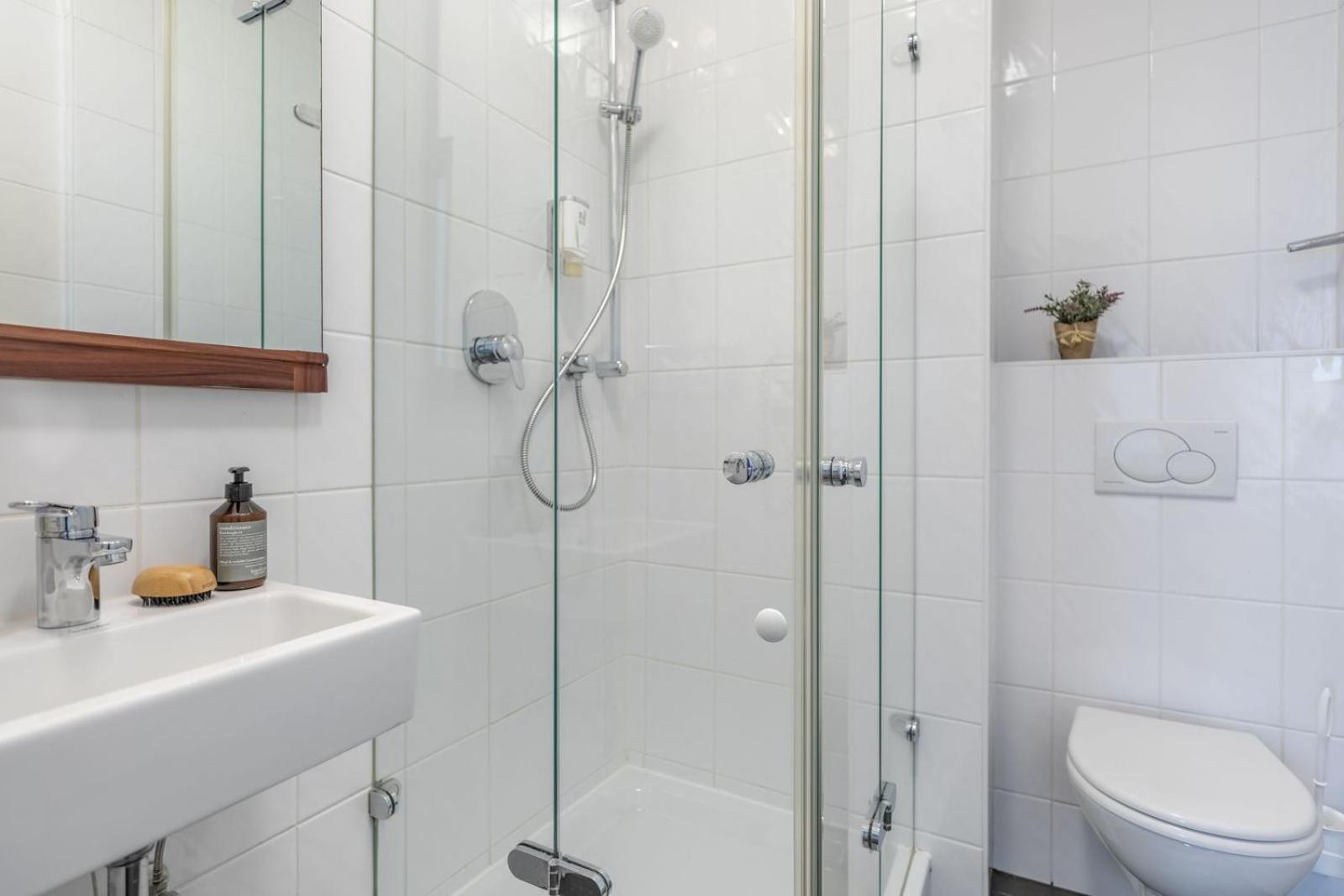 Hotel Continental Frankfurt - Property Image 12