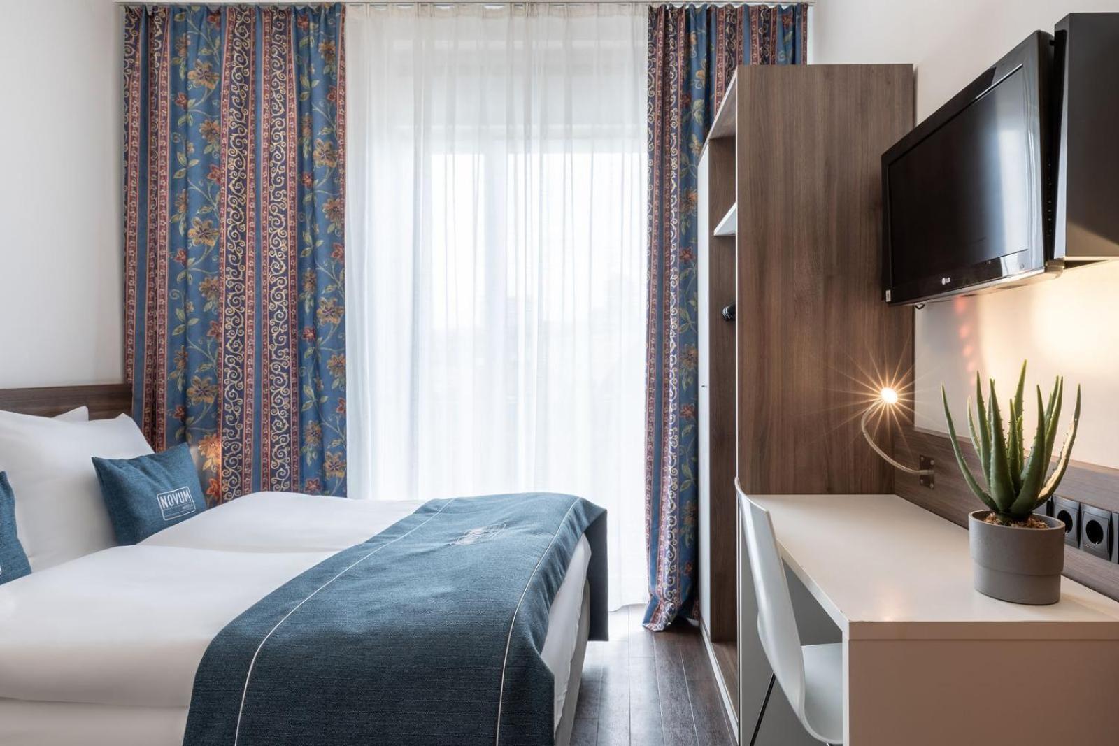 Hotel Continental Frankfurt - Property Image 11