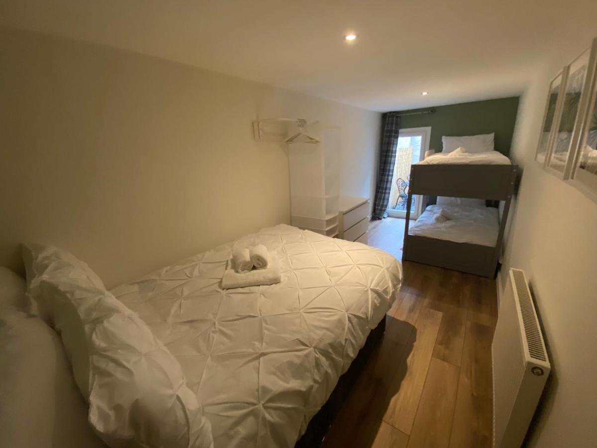 Blackpool Abode - Vance Road Star House view 4