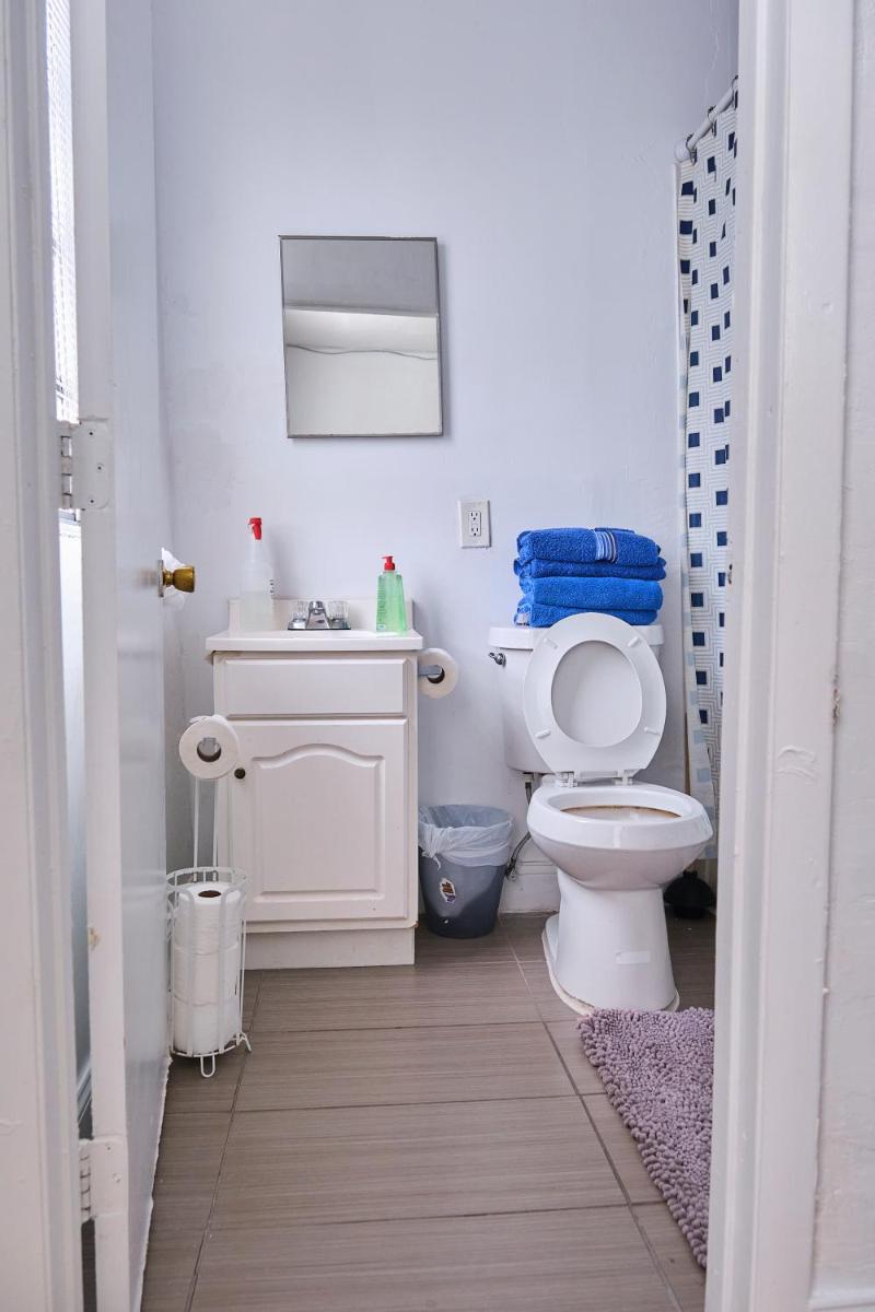 Gallo Condo 33/downtown/8st