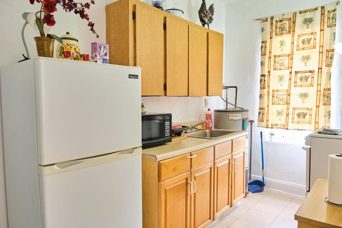 Gallo Condo 33/downtown/8st
