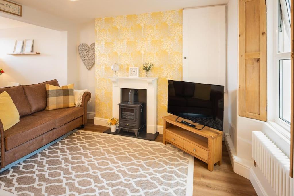 *Brand New* Olive Grove Cottage view 3