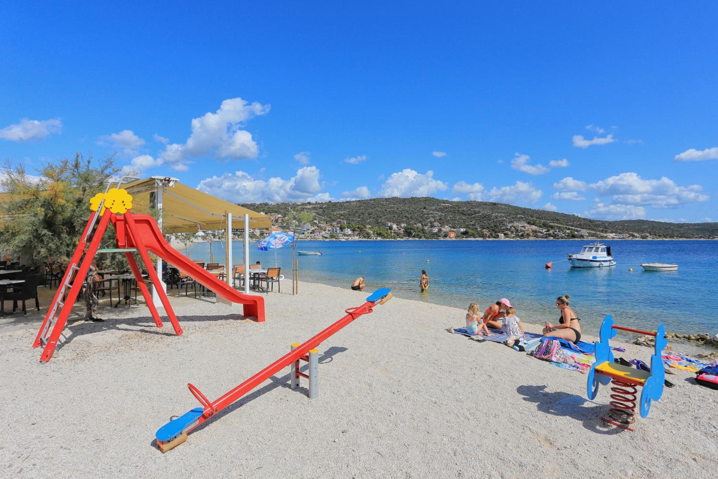 Apartments by the sea Sevid, Trogir - 16802 view 5
