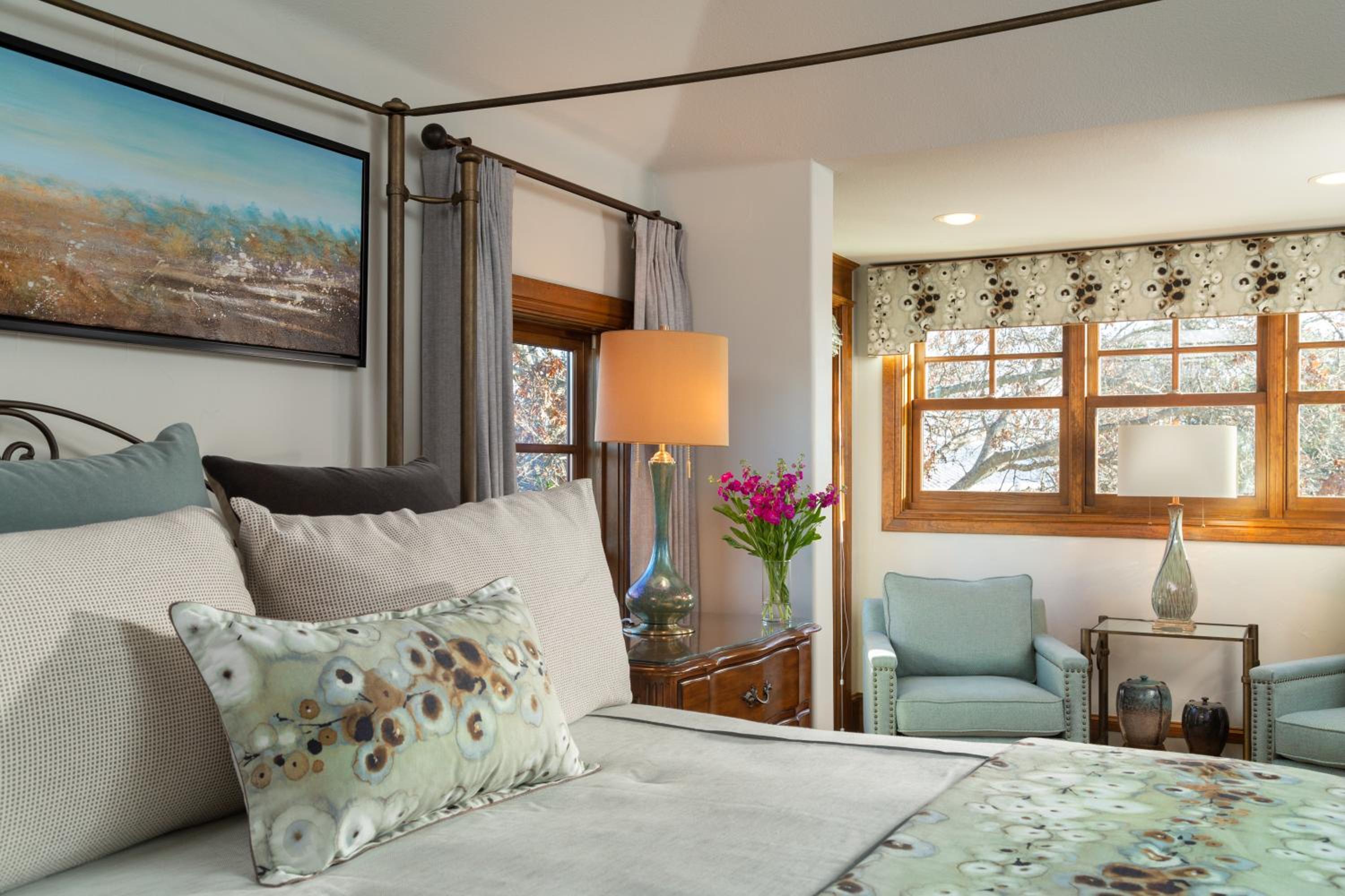 Inn on Lake Granbury a Boutique Hotel