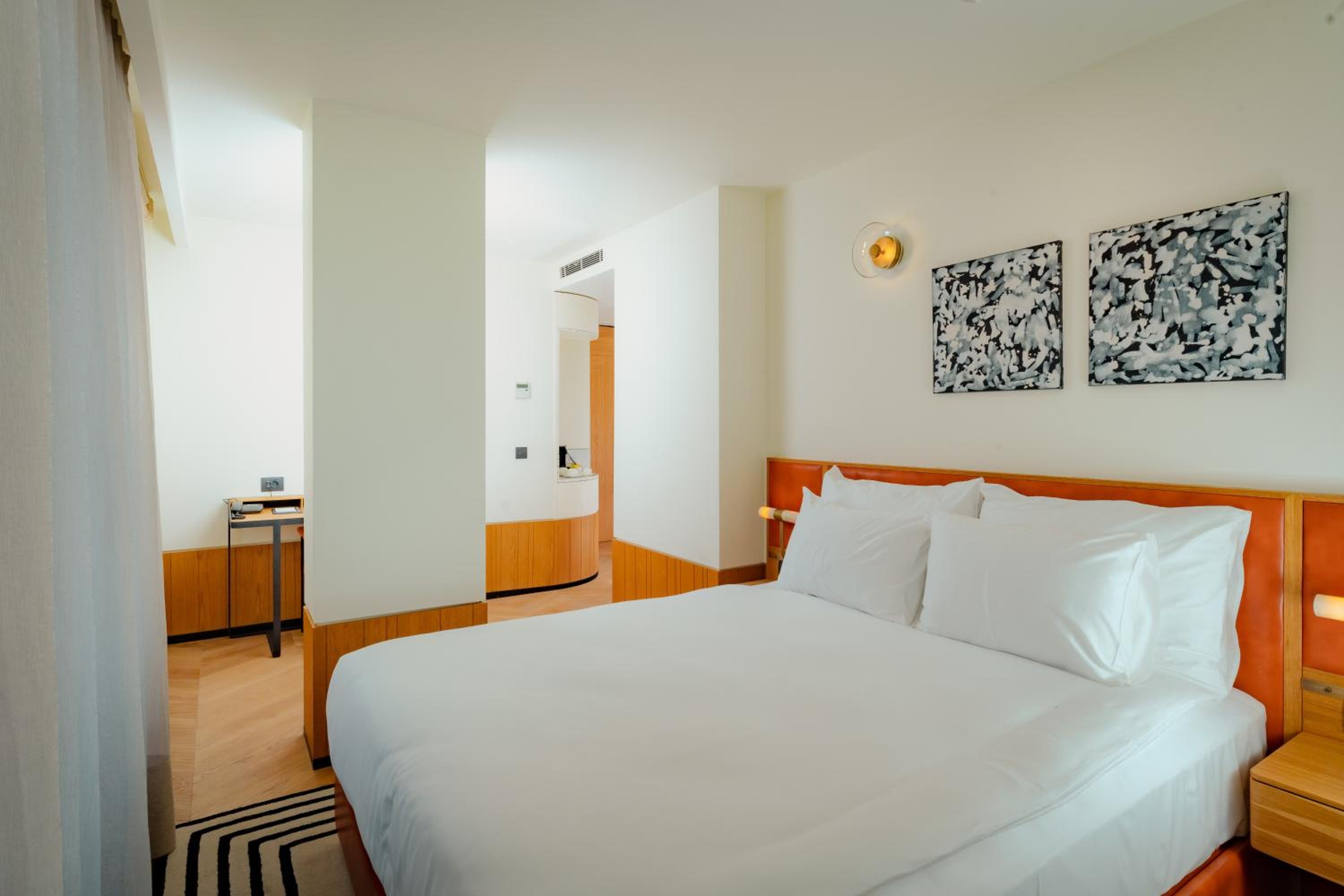 The Gift Otel - Image 40