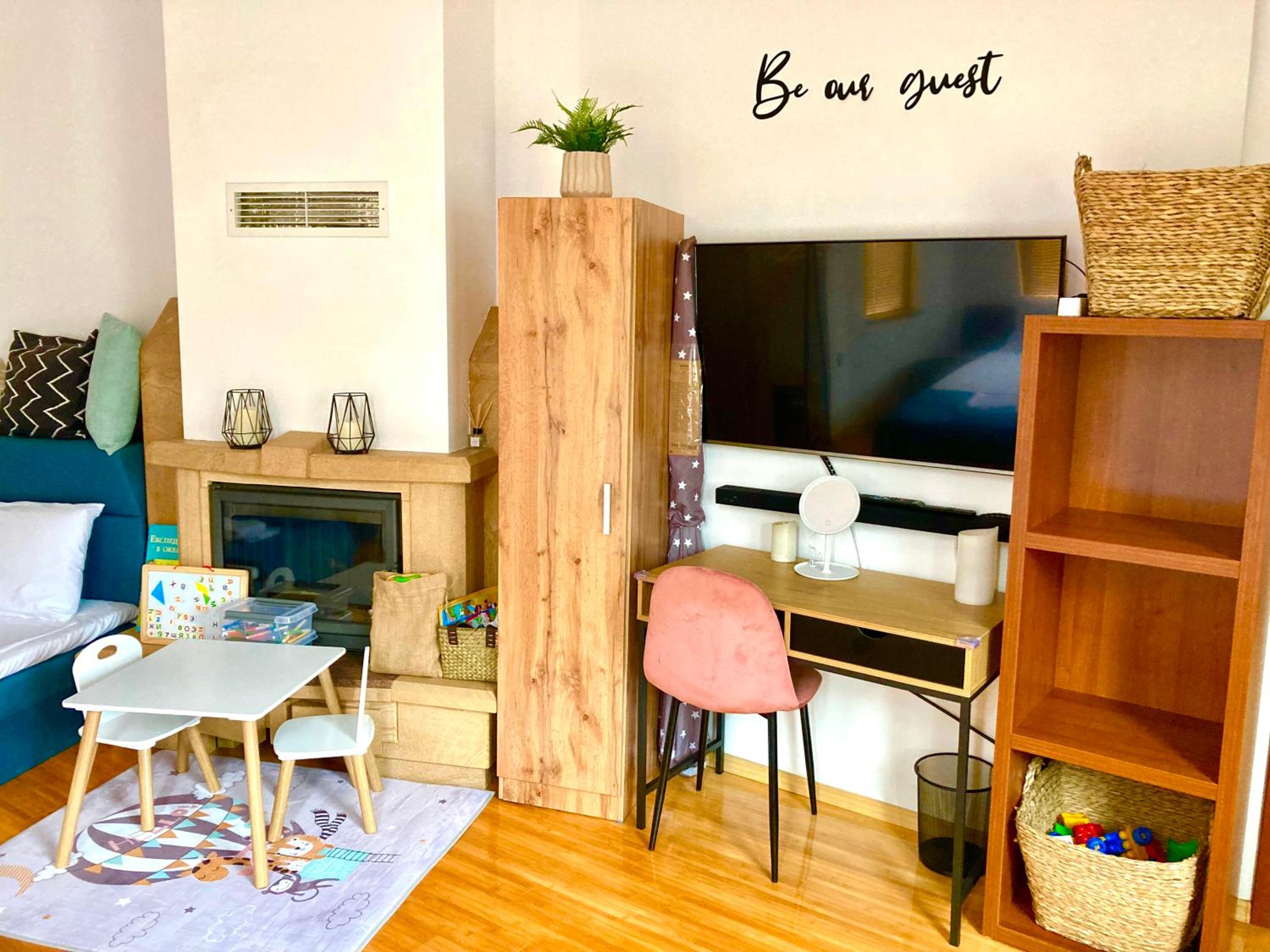 Two Bedroom Apartment - Alexandrovska - Top Location - Central Bus, Train and Marine Stations, next to Sea Garden and Beach