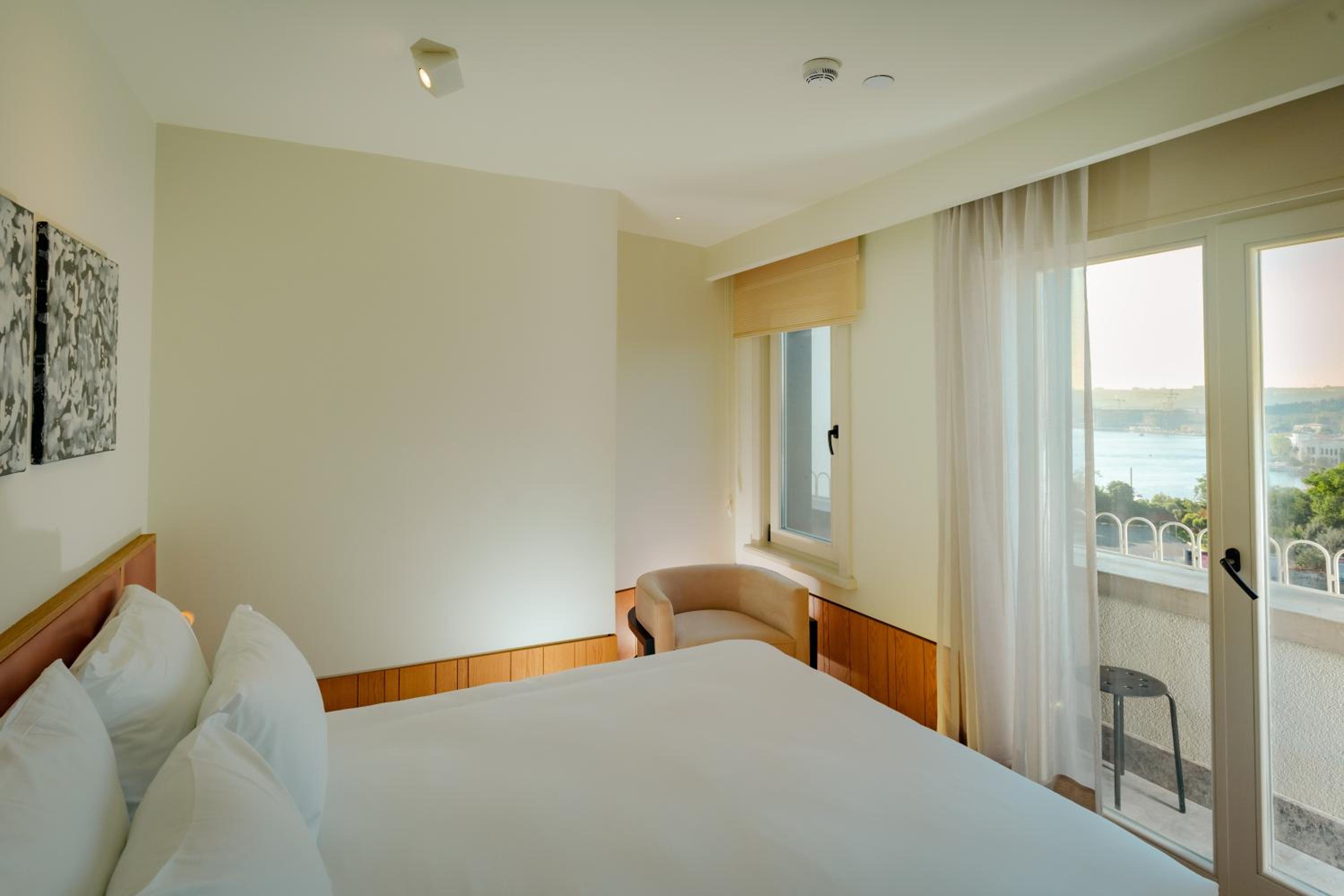 The Gift Otel - Image 55