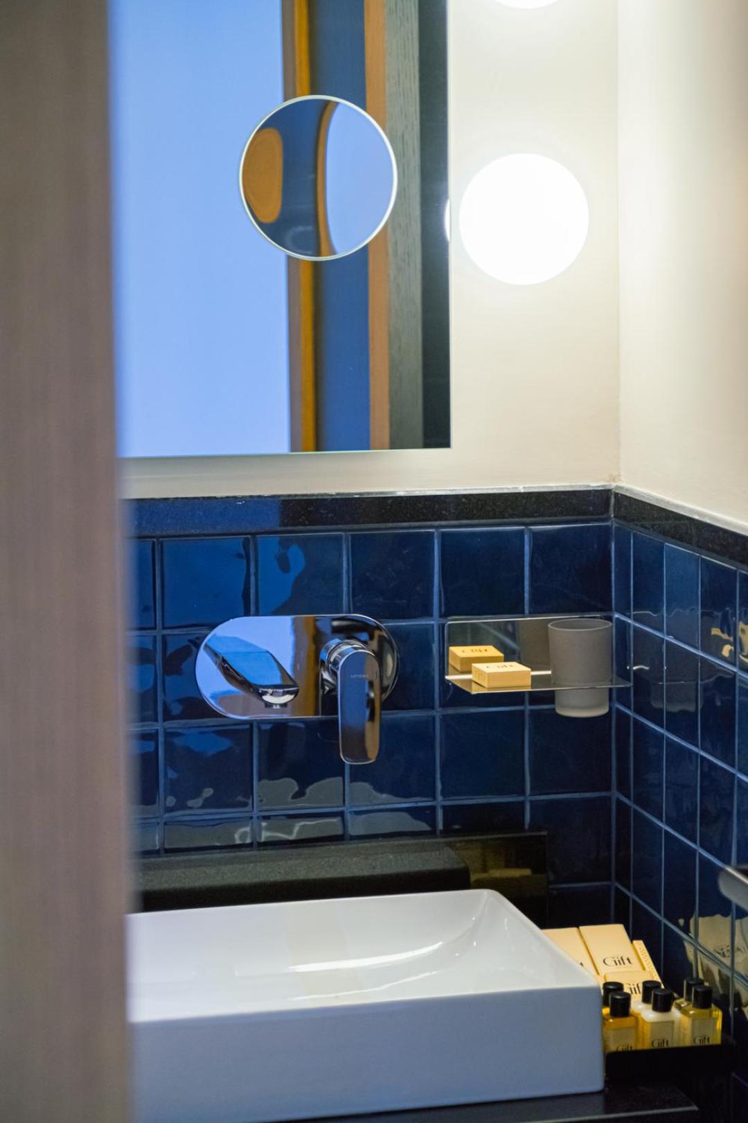 The Gift Otel - Image 58