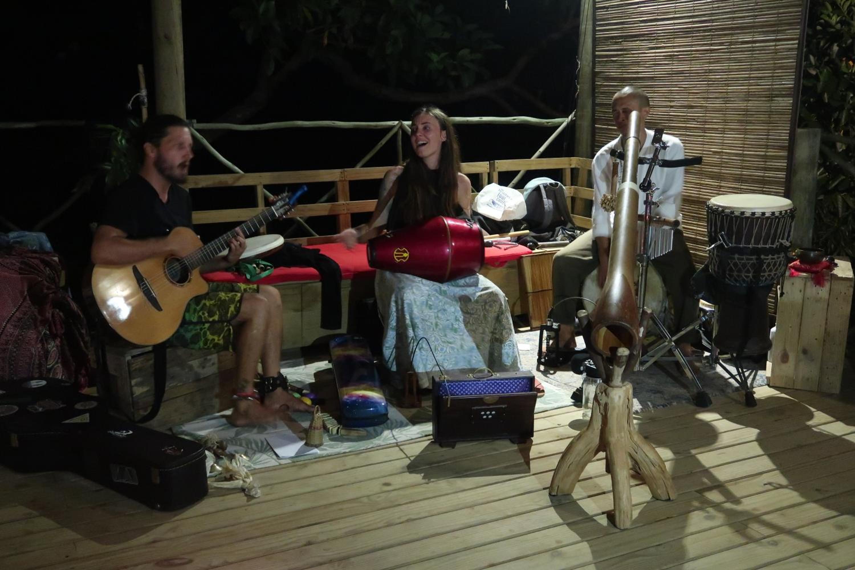 Otentic, Eco Tent Experience