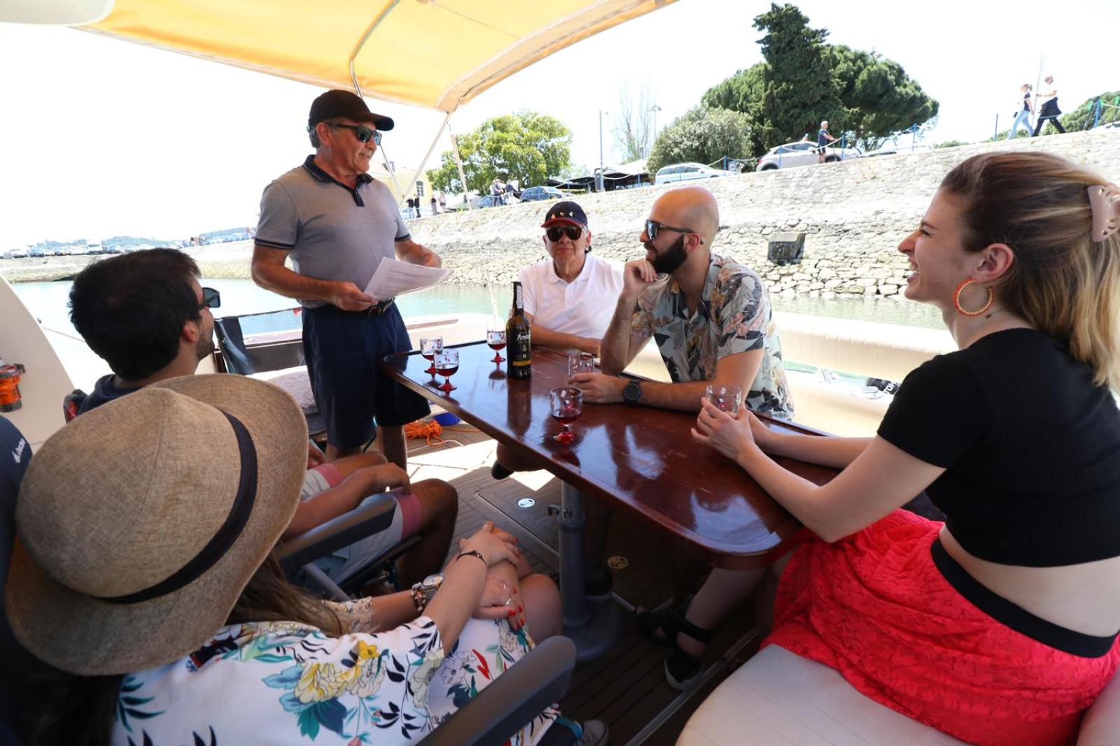 Private yacht, we love our guests, photo 14
