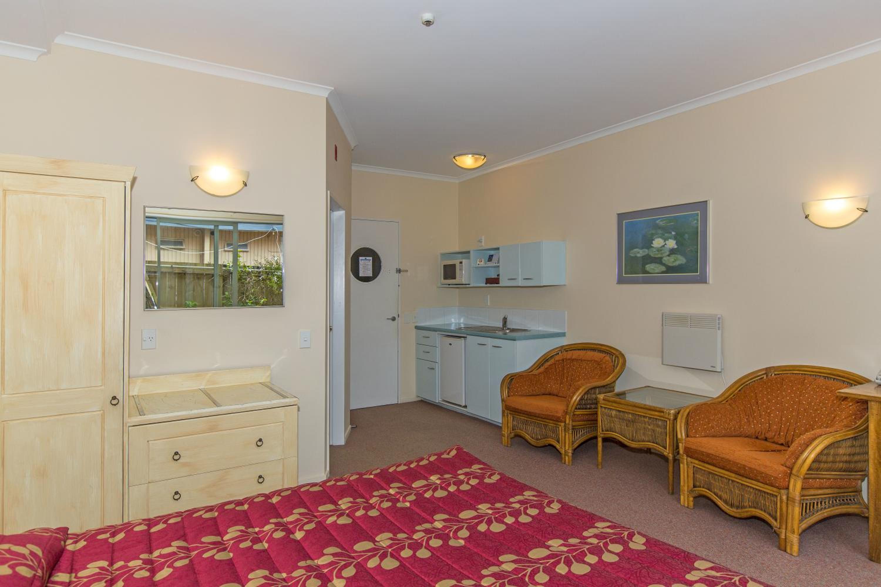 Fernhill Motor Lodge